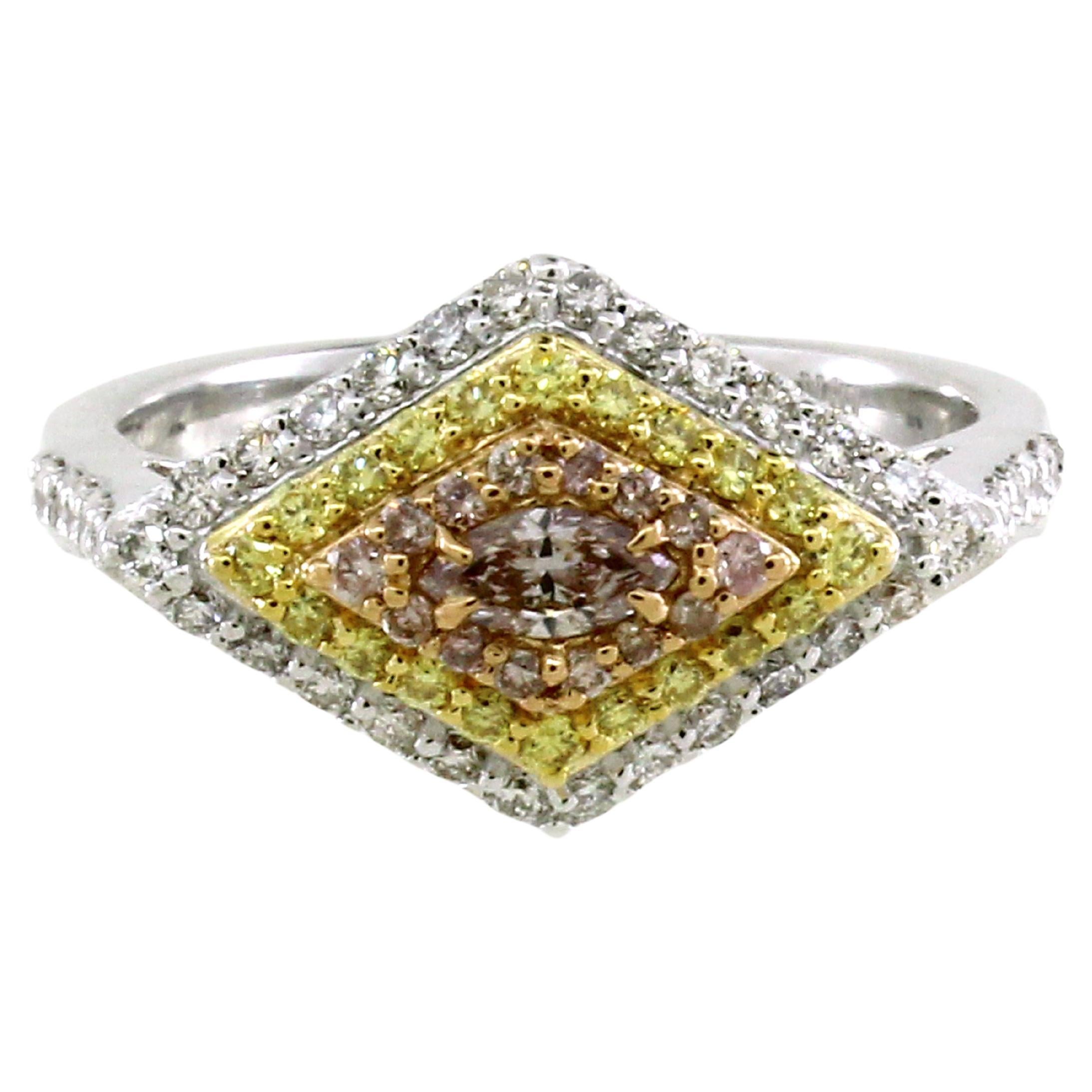 0.67 cts of Diamonds and fancy color diamonds ring