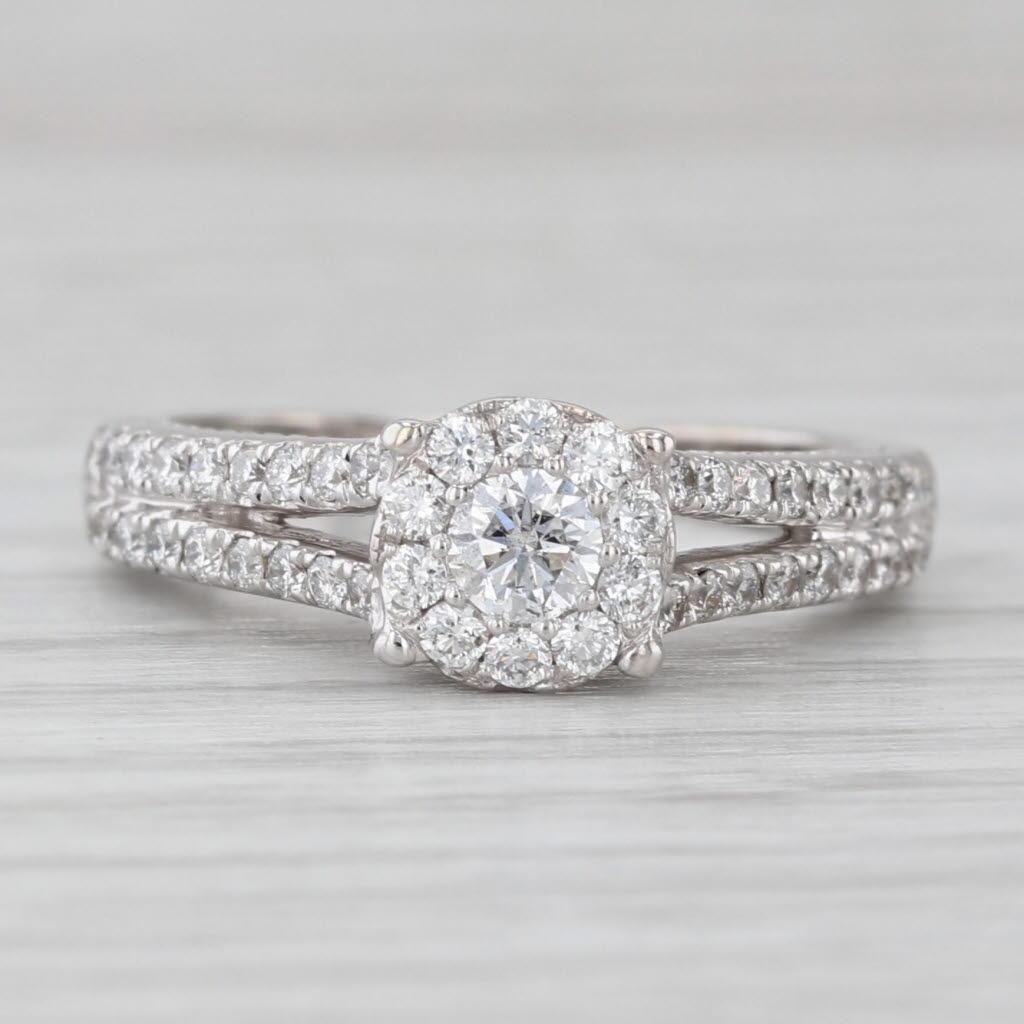 0.67ctw Anillo de Compromiso de Diamantes 14k Oro Blanco Tamaño 6.25 Anillo Catedral Corte redondo en venta
