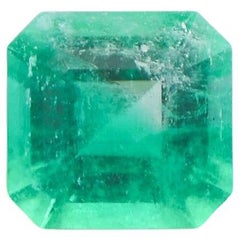 0,68 Quilates Esmeralda Colombiana Gema Suelta Talla Esmeralda 5,57x5,36mm