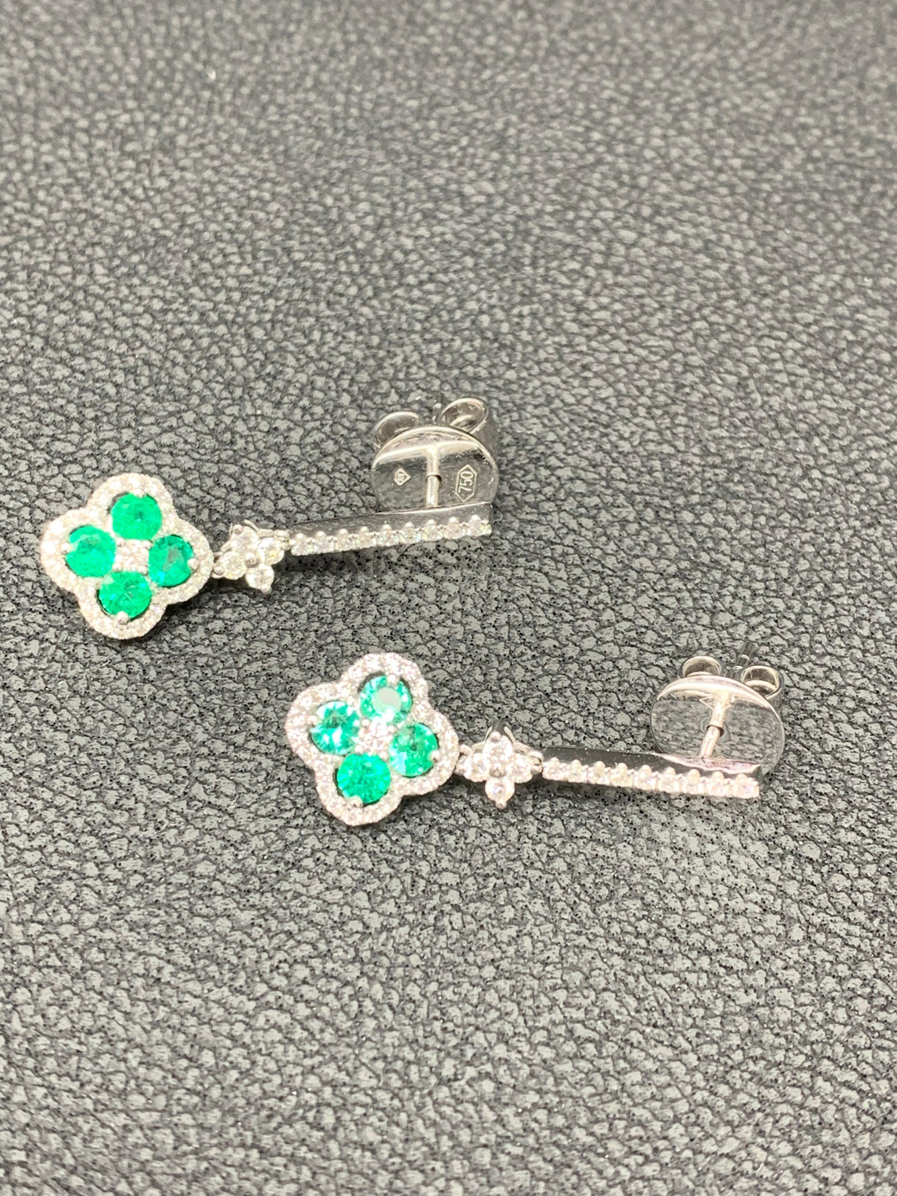 Contemporary 0.68 Carat Emerald and Diamond Drop Earring in 18K White Gold For Sale