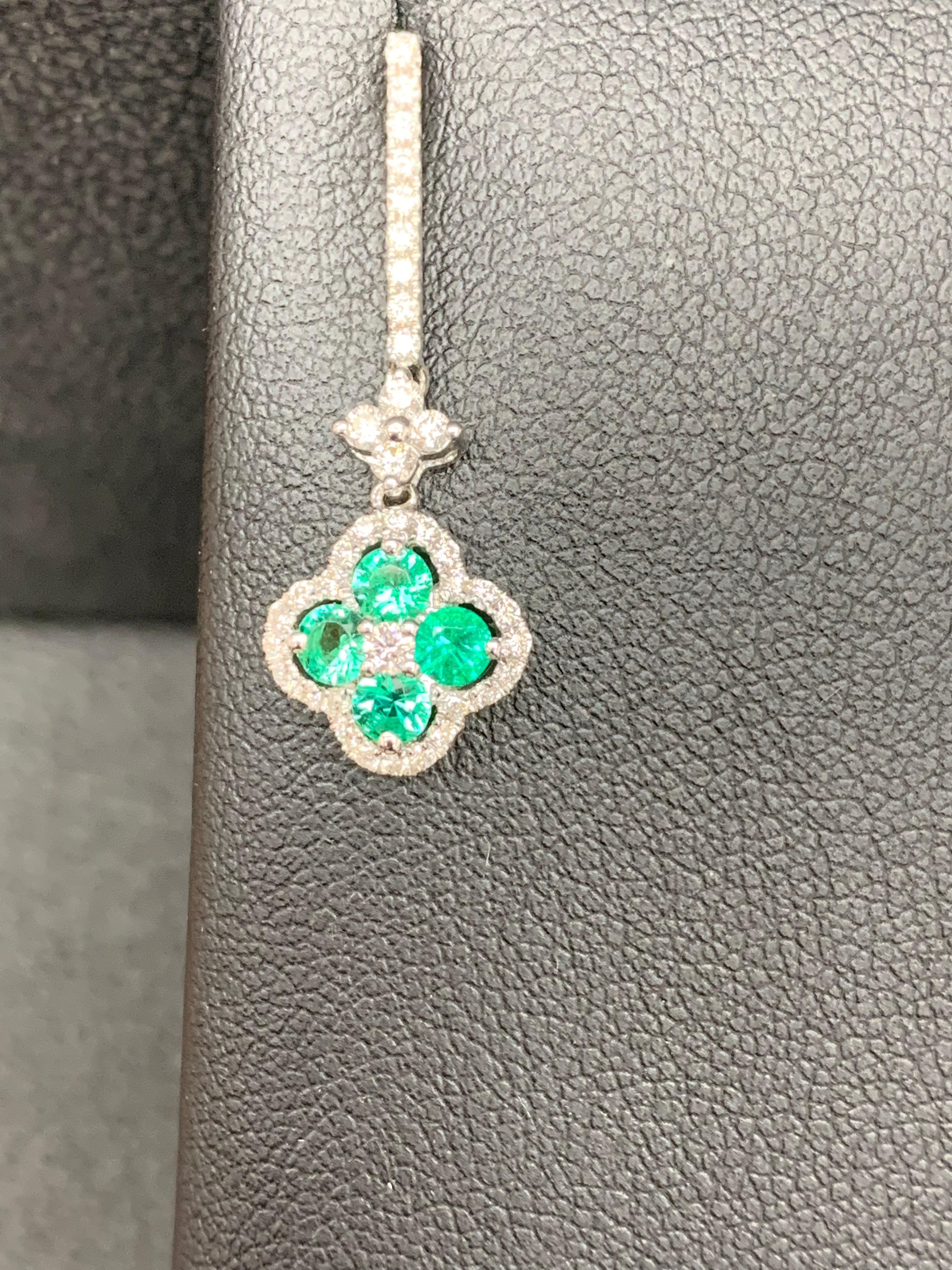 0.68 Carat Emerald and Diamond Drop Earring in 18K White Gold In New Condition For Sale In NEW YORK, NY