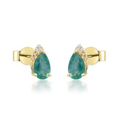0.68 Carat Pear-Cut Emerald with Diamond Accents 10K Yellow Gold Earring