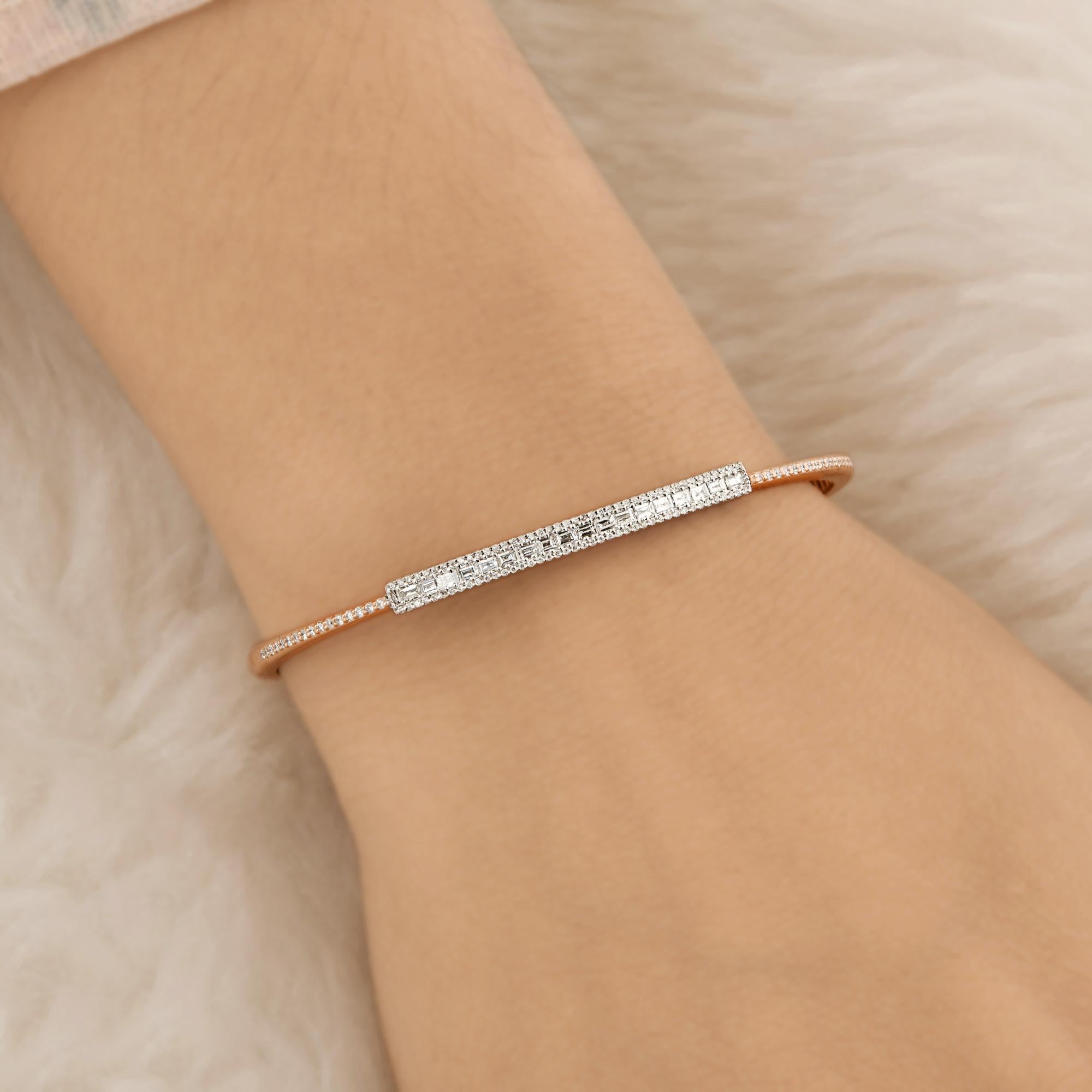Baguette Cut 0.68 Carat SI/H Baguette Diamond Bar Bangle Bracelet 18k Rose Gold Jewelry For Sale