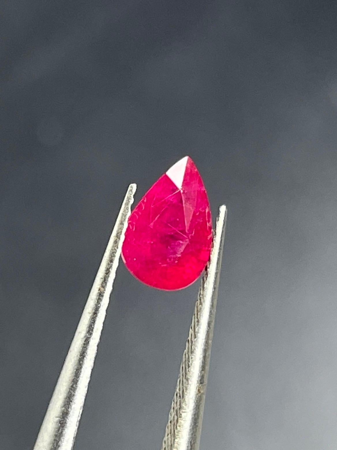 0,68 Ct GIA Zertifikat Natürlicher Rubin Burma unerhitzt Taubenblut Farbe Edelstein für Damen oder Herren im Angebot