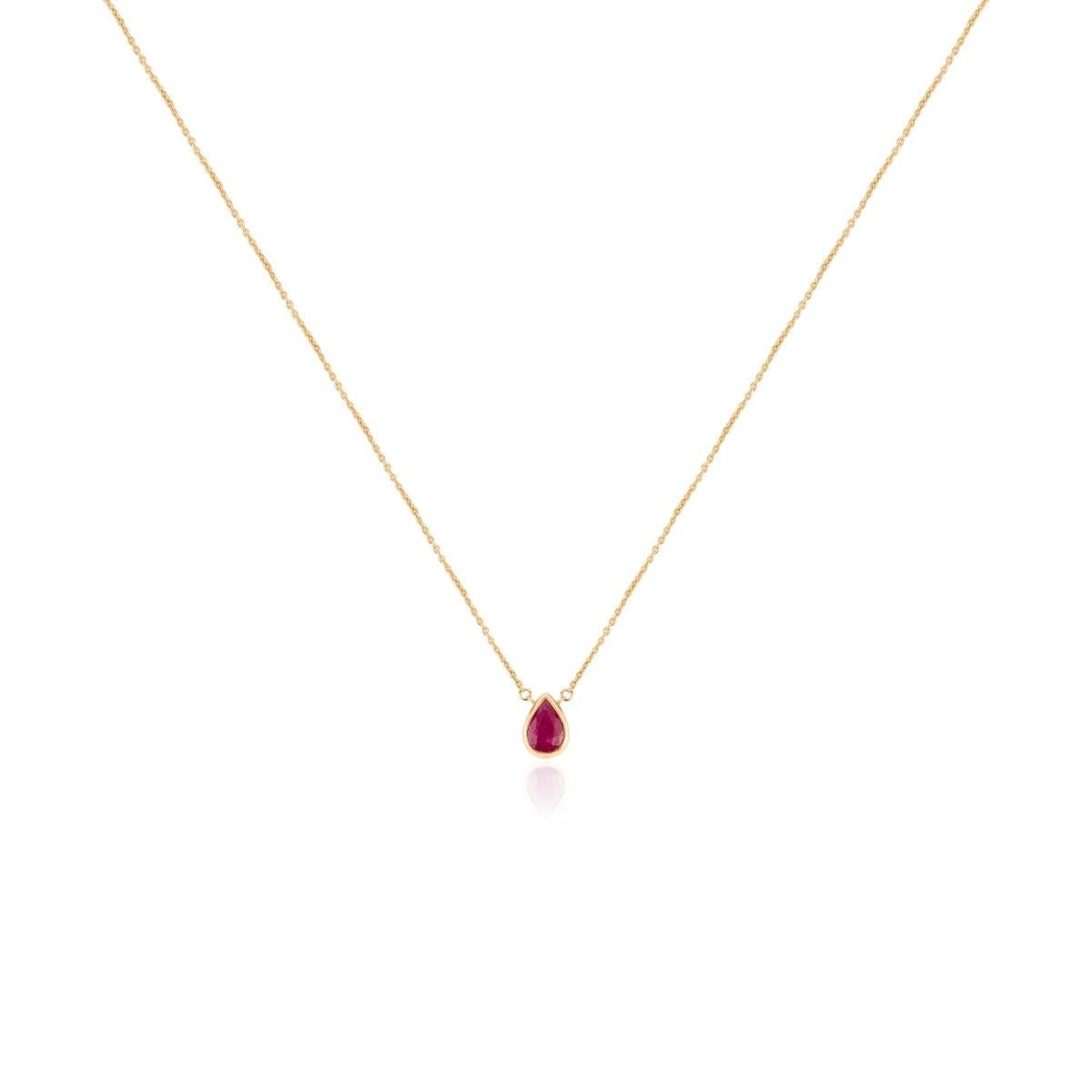 Art déco Chaîne collier pendentif en or jaune massif 18 carats avec rubis naturel taille poire de 0,68 carat en vente
