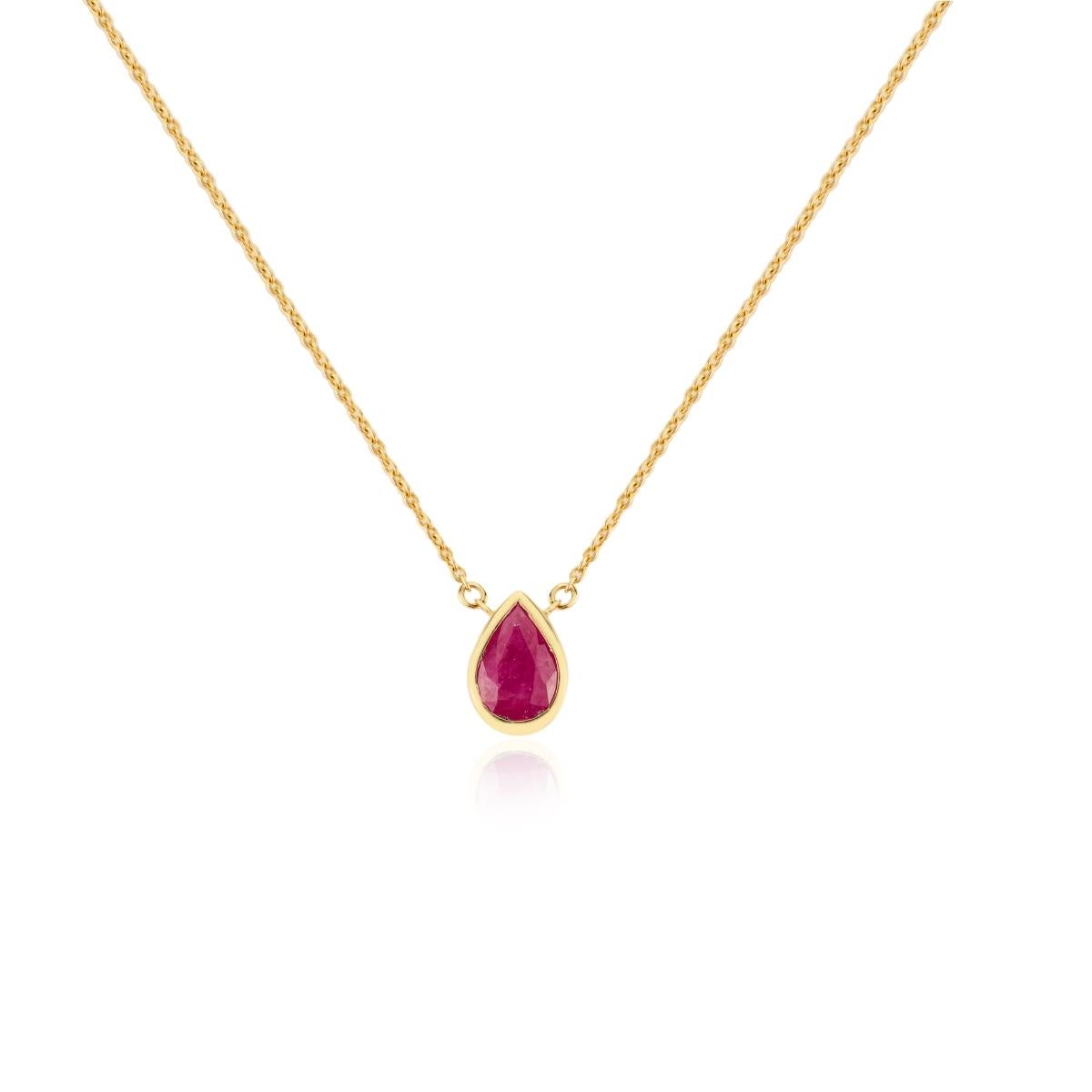 Chaîne collier pendentif en or jaune massif 18 carats avec rubis naturel taille poire de 0,68 carat Neuf - En vente à New York, NY