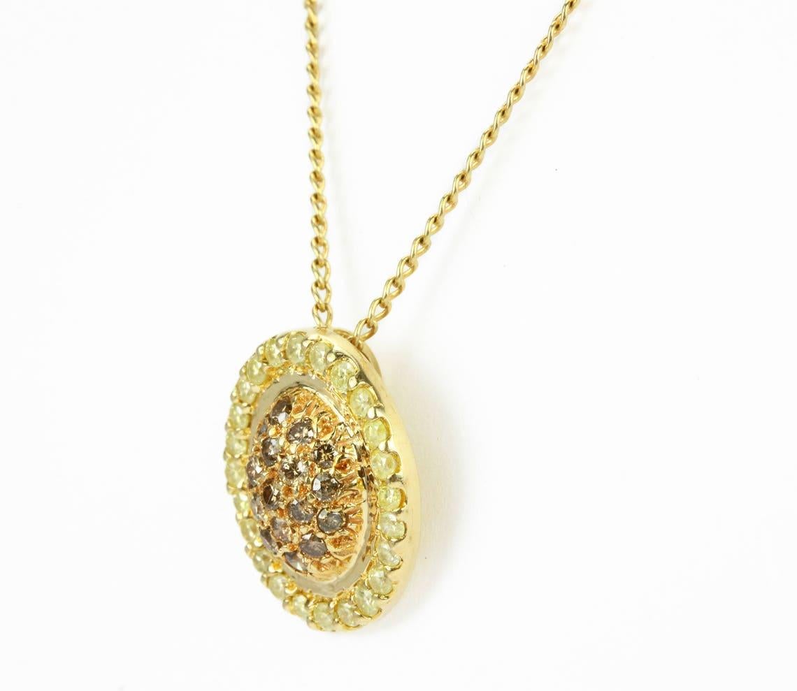 Modern 0.68pts Fancy Yellow Diamond & Champagne Diamond Pendant Necklace in 14K Yellow For Sale