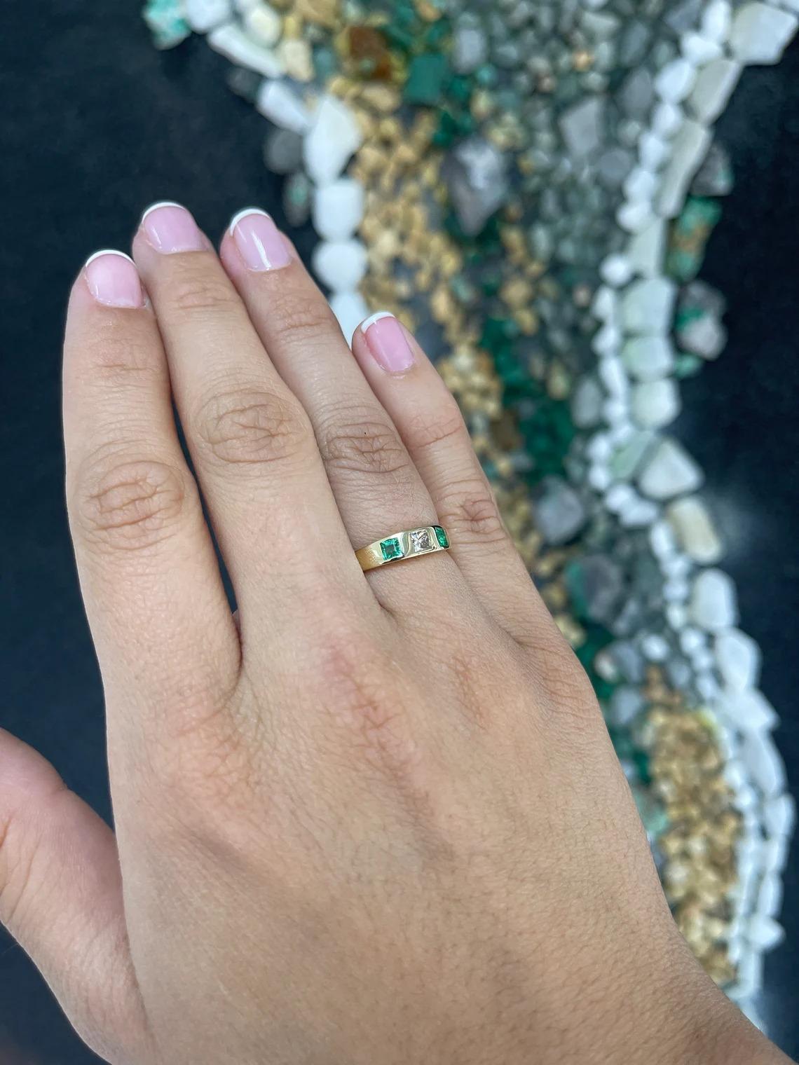 Women's 0.68tcw 14K Natural Princess Cut Emerald & Diamond Trilogy 3Stone Bezel Ring For Sale