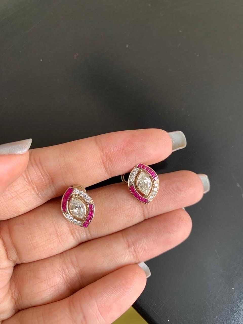 Donna 0.69 Carat Burma Ruby And Diamond Earrings In 18 Karat White Gold in vendita