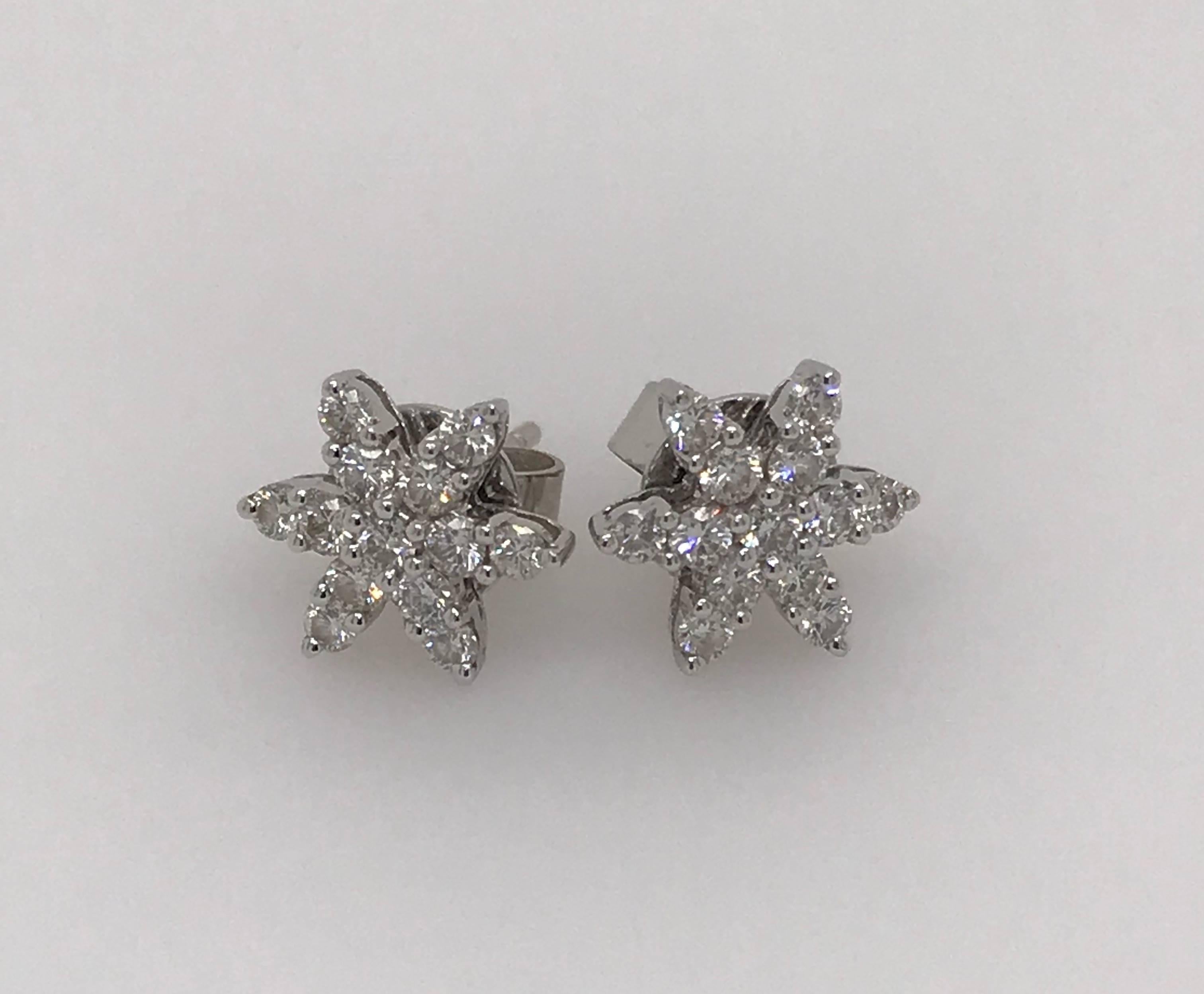 0.69 Carat Diamond White Gold Star Earring Studs For Sale 2