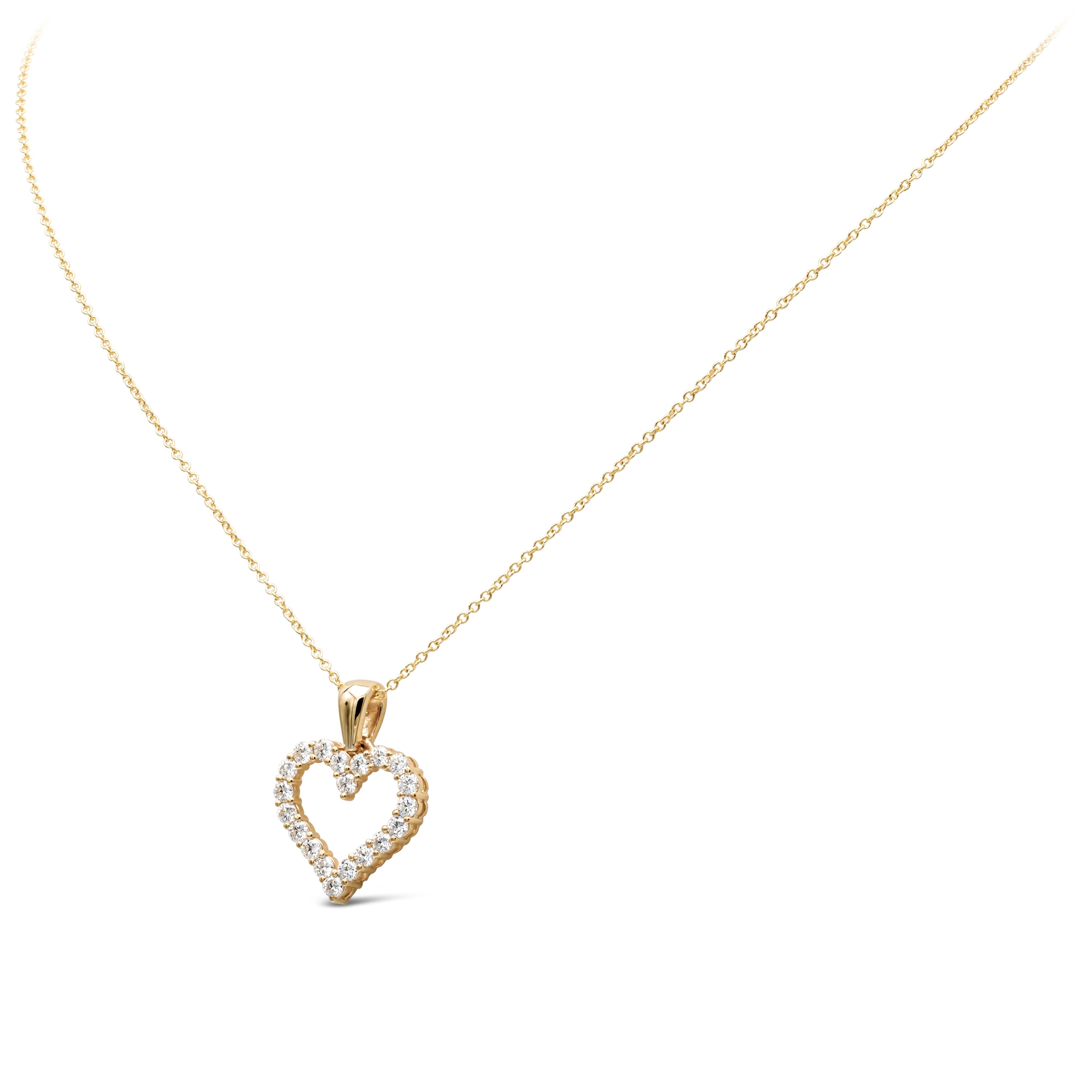 Contemporary 0.69 Carats Total Brilliant Round Shape Diamond Open-Work Heart Pendant Necklace For Sale