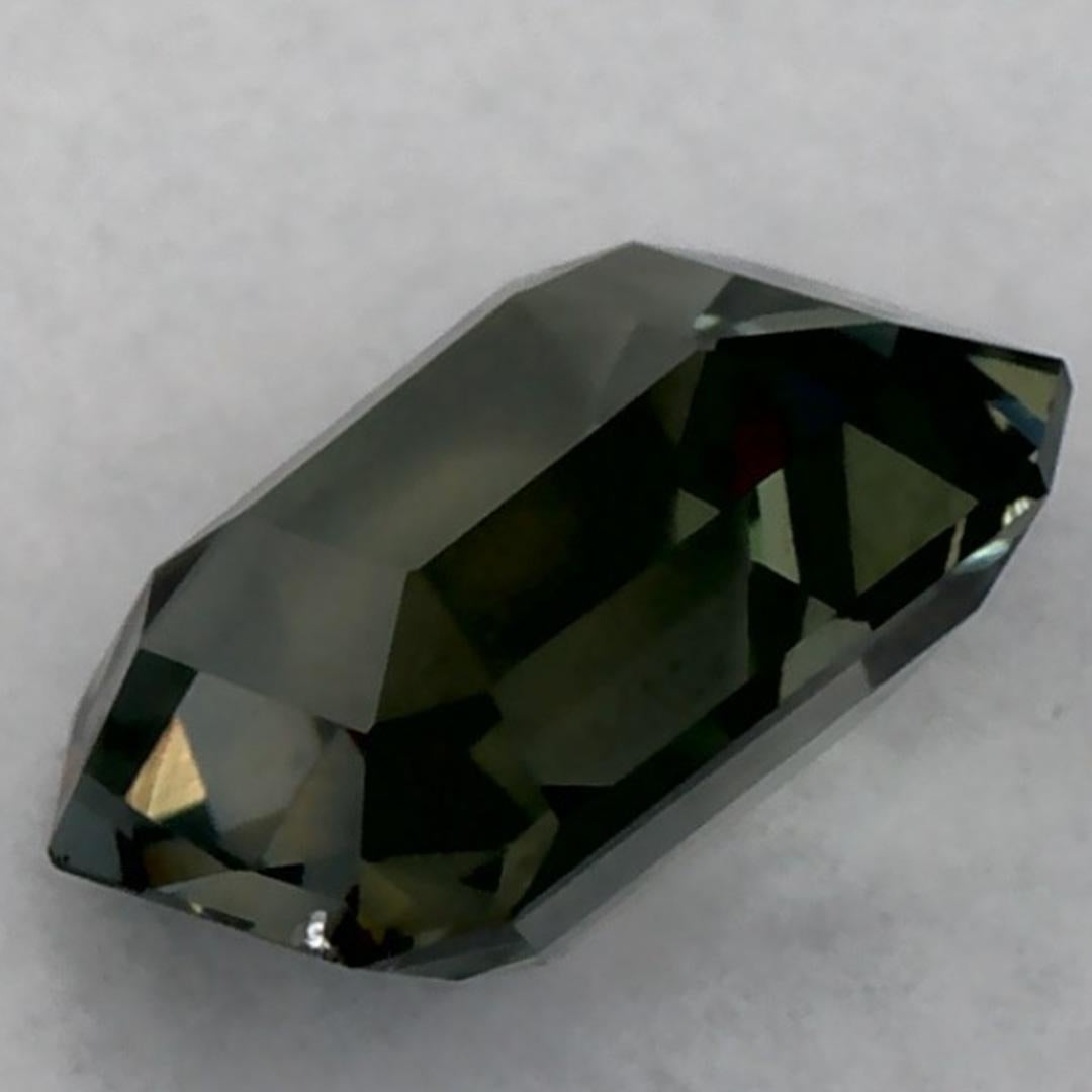 0.69 Ct Green Sapphire Octagon Loose Gemstone (pierre précieuse en vrac) en vente 3