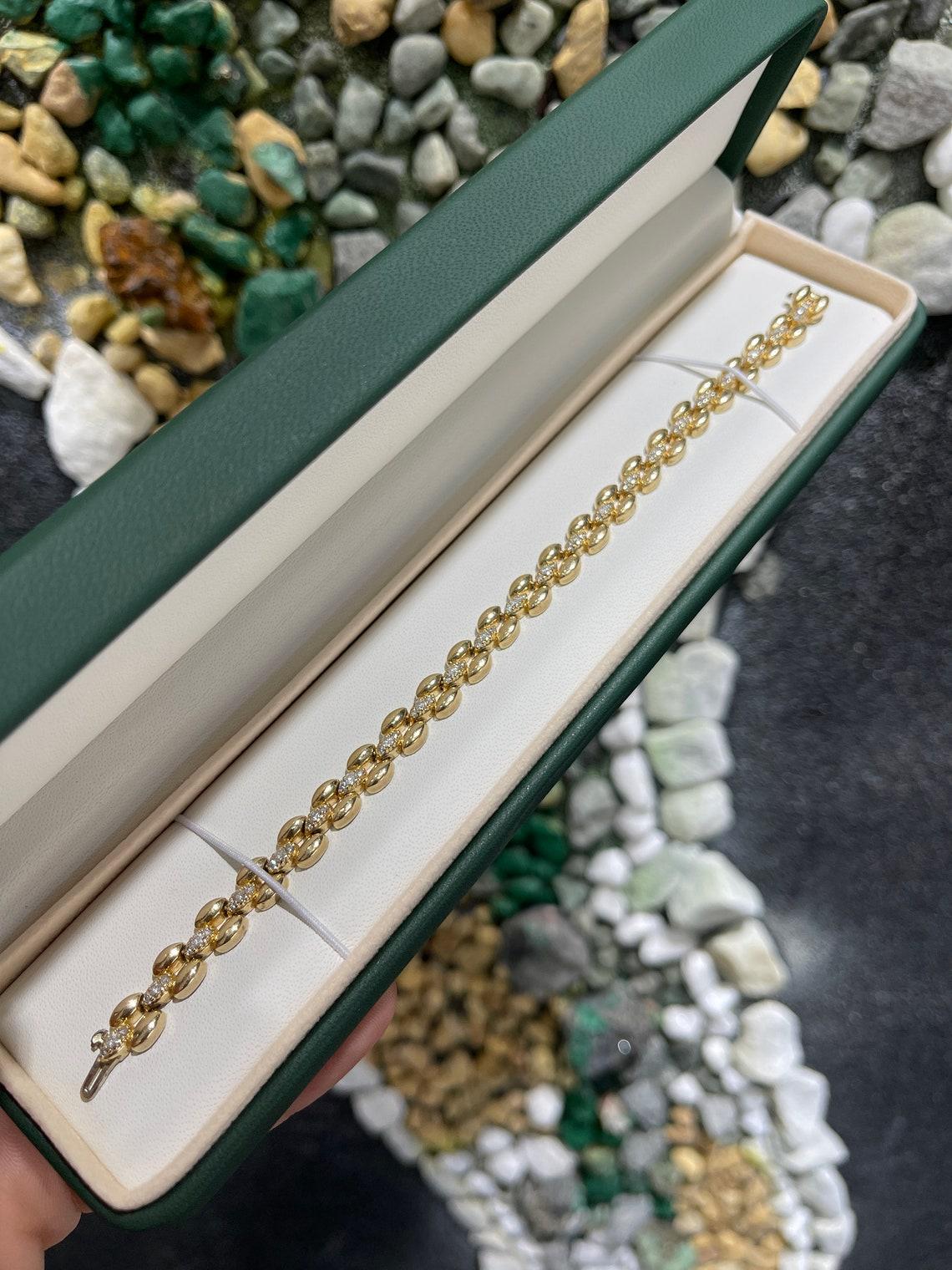 Donna Bracciale con pavé di diamanti da 0,69 carati - Bracciale a grappolo rotondo in oro giallo 14K A Link in vendita