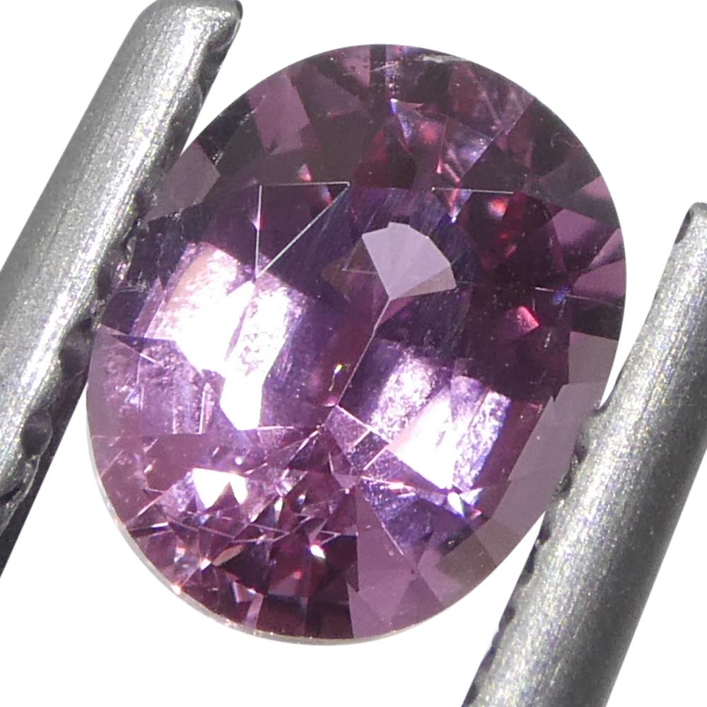 Taglio brillante Zaffiro rosa ovale del Madgascar 0,69ct in vendita