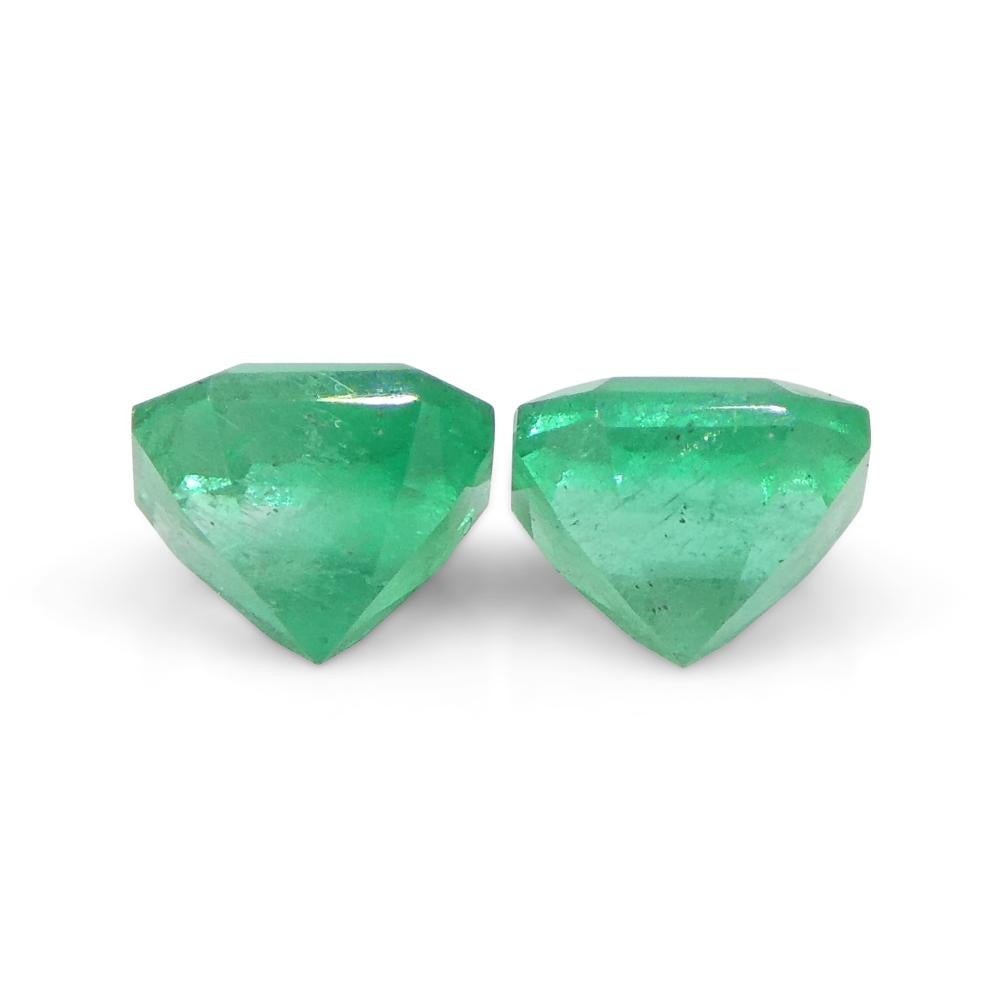 Women's or Men's 0.69ct Pair Square Green Emerald from Colombia For Sale