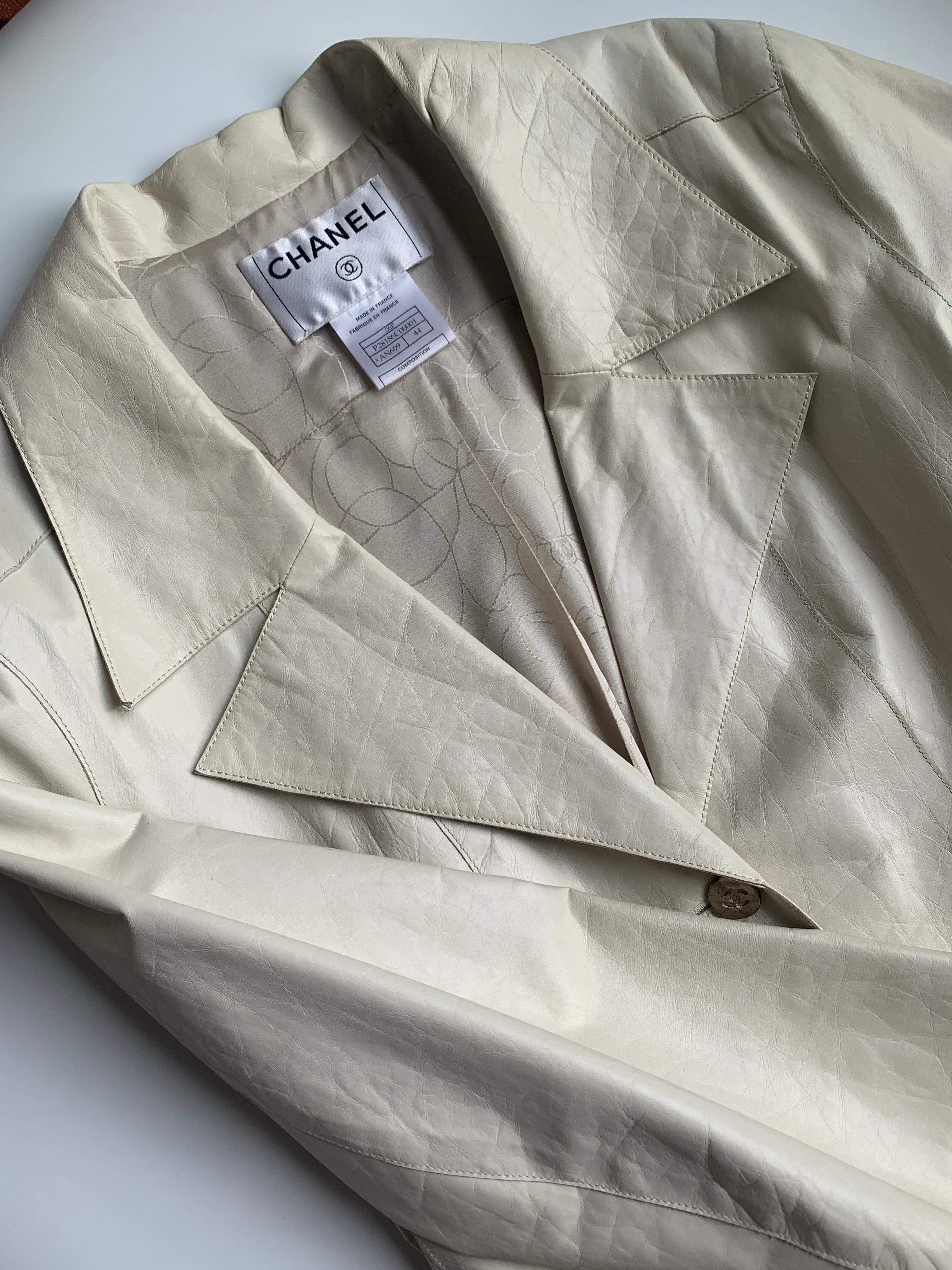 06P 2006 Chanel Long Leather Jacket / Coat / Trench For Sale 6