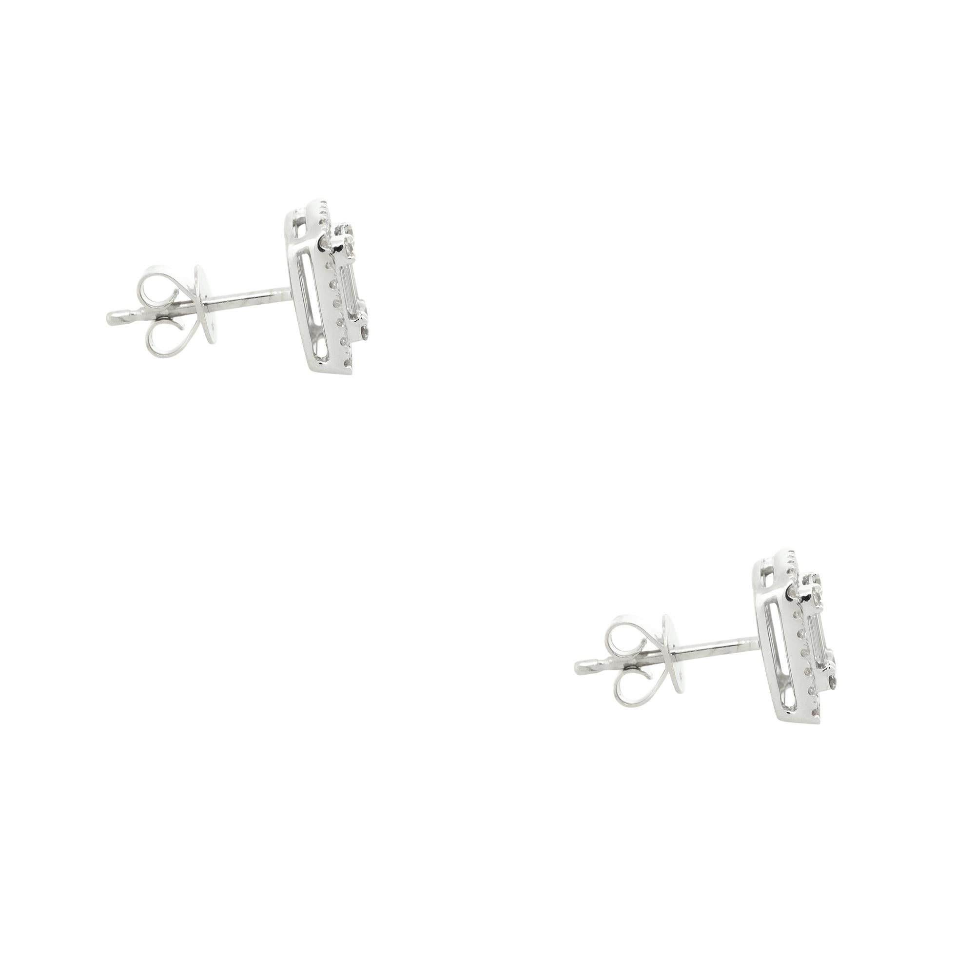 0,7 Karat Smaragdschliff Diamant-Ohrringe in rechteckiger Form 14 Karat auf Lager Damen im Angebot