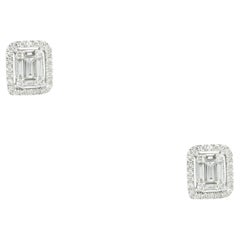 0,7 Karat Smaragdschliff Diamant-Ohrringe in rechteckiger Form 14 Karat auf Lager