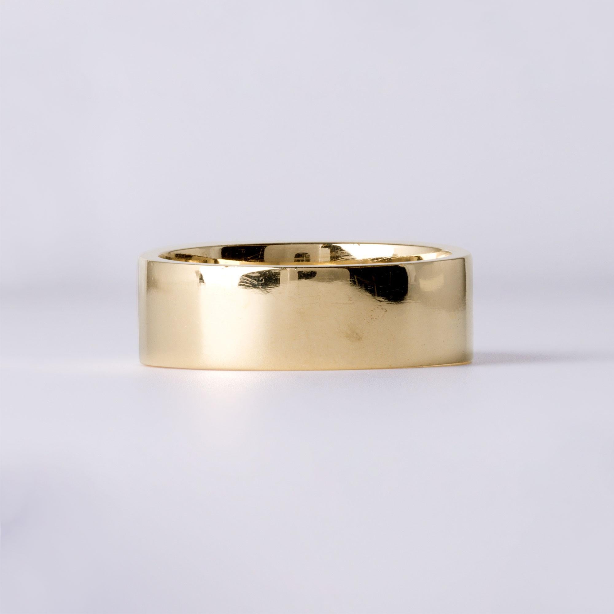 0,70 Karat Smaragdschliff Diamant Schwarz Emaille Lünette Set 14K Gelbgold Zigarrenring für Damen oder Herren im Angebot