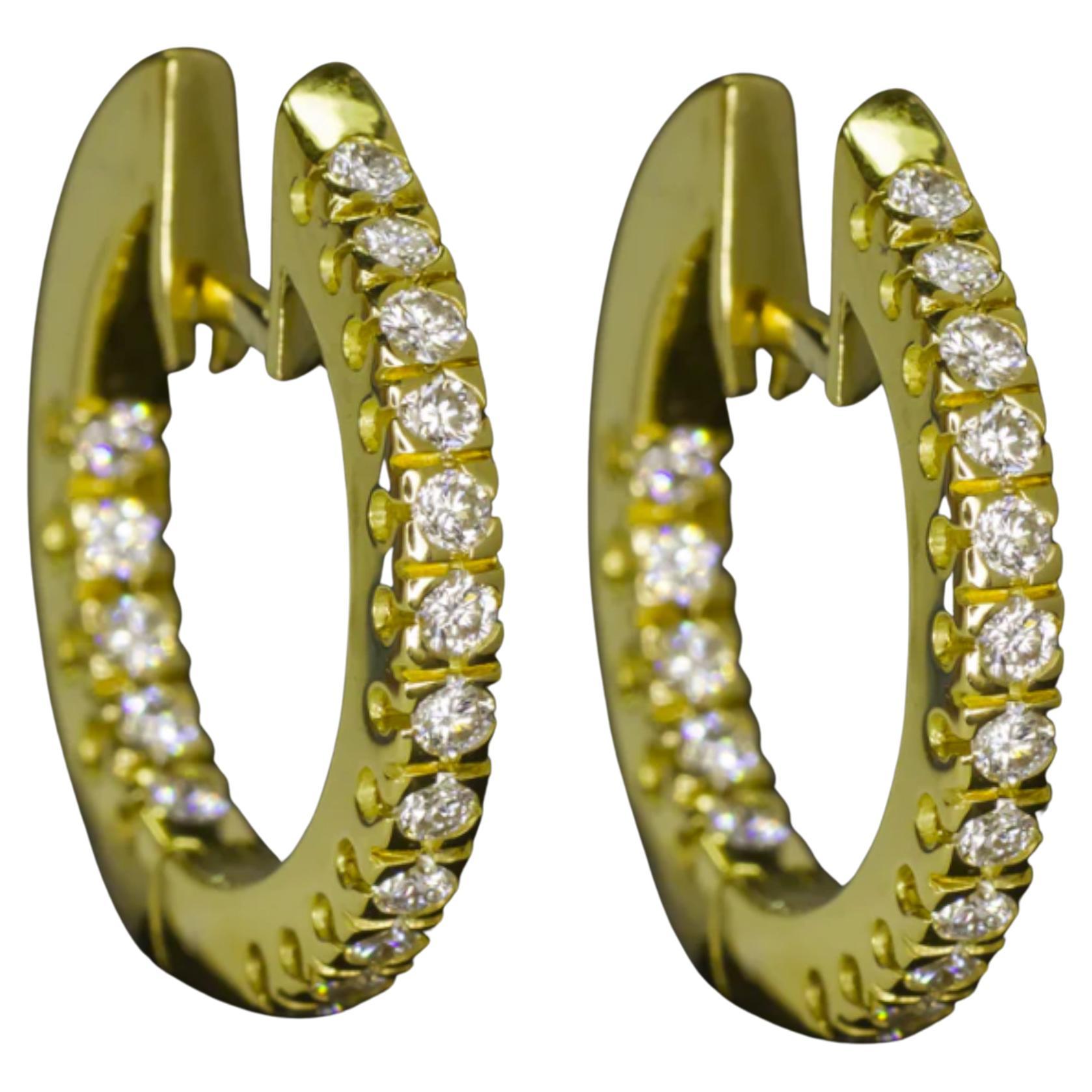 Créoles de 19 mm en or jaune 18 carats avec diamants F-G VS de 0,70 carat à l'intérieur et extérieur en vente