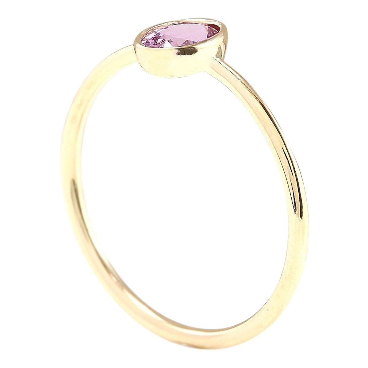Oval Cut Natural Sapphire Ring In 14 Karat Yellow Gold  For Sale