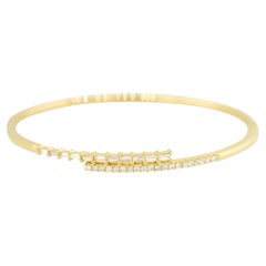 Bracelet manchette en or 18 carats avec diamants taille ronde et baguette de 0,70 carat