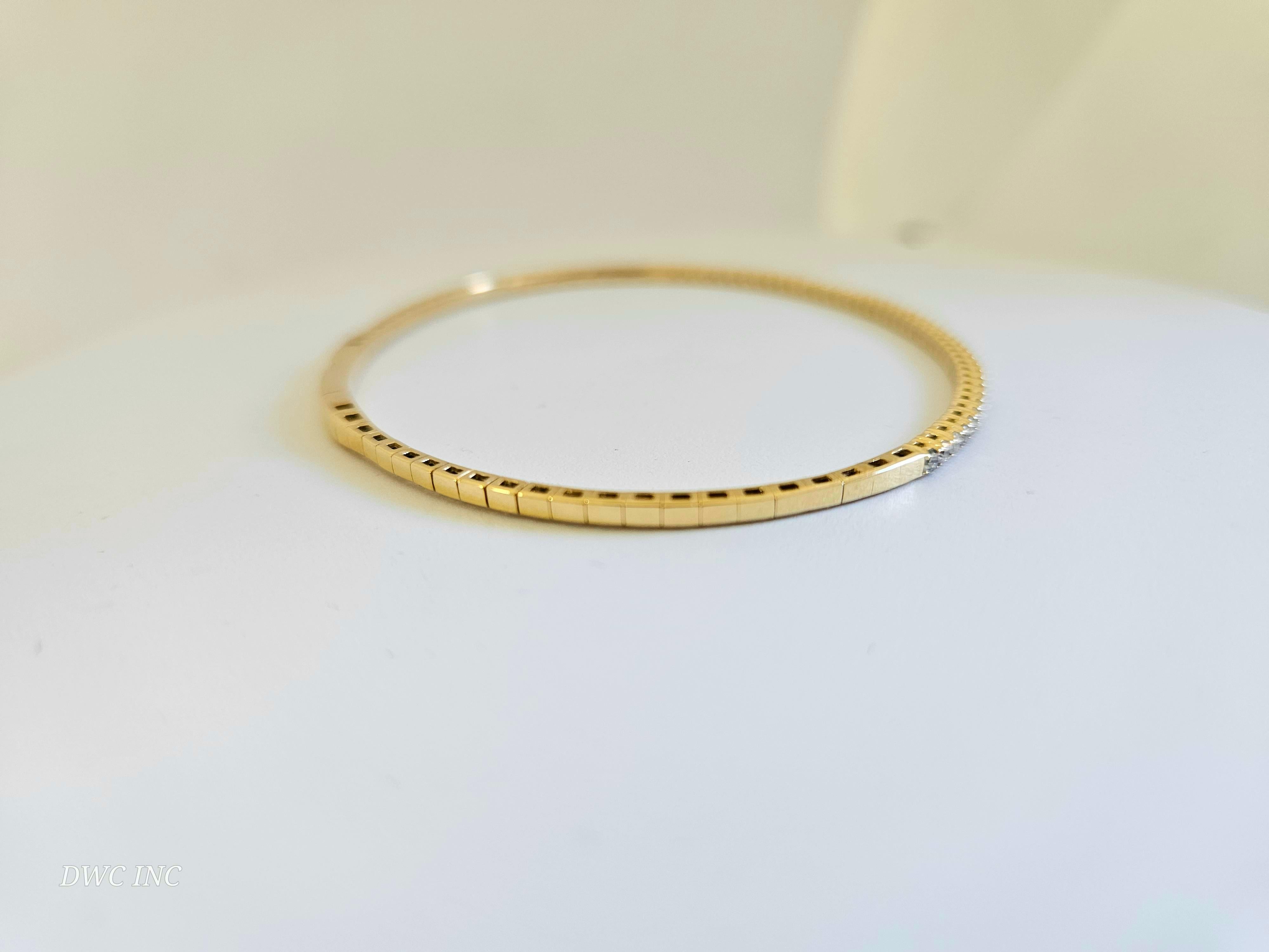 0.70 Carat Round Brilliant Cut Diamond Mini bangle Bracelet 14 Karat Yellow Gold In New Condition For Sale In Great Neck, NY
