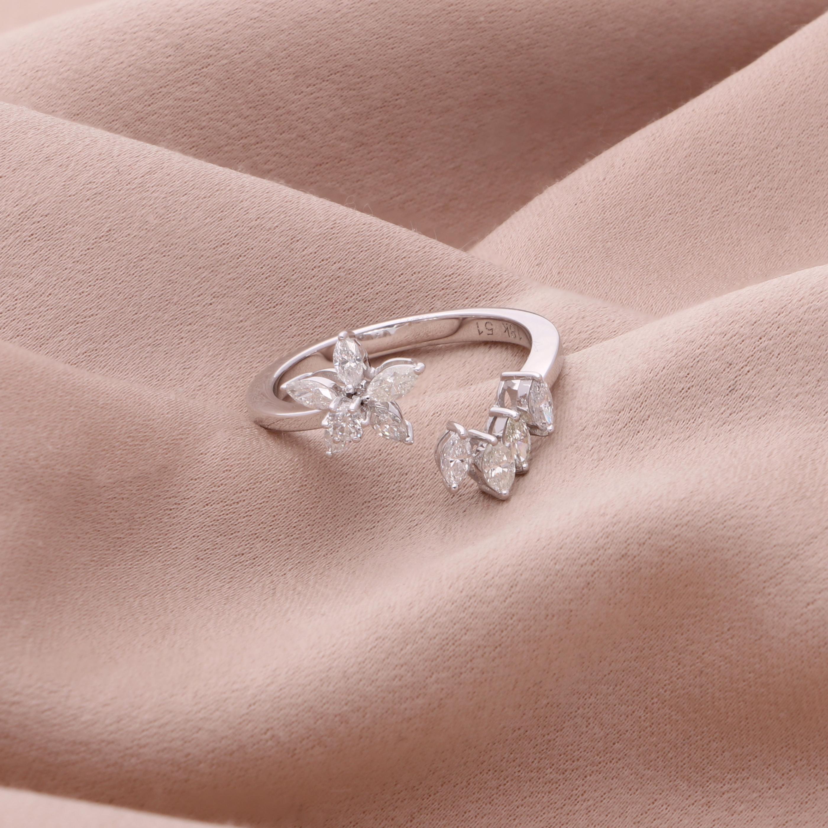 0.70 Carat SI Clarity HI Color Diamond Cuff Ring 18 Karat White Gold Jewelry Pour femmes en vente