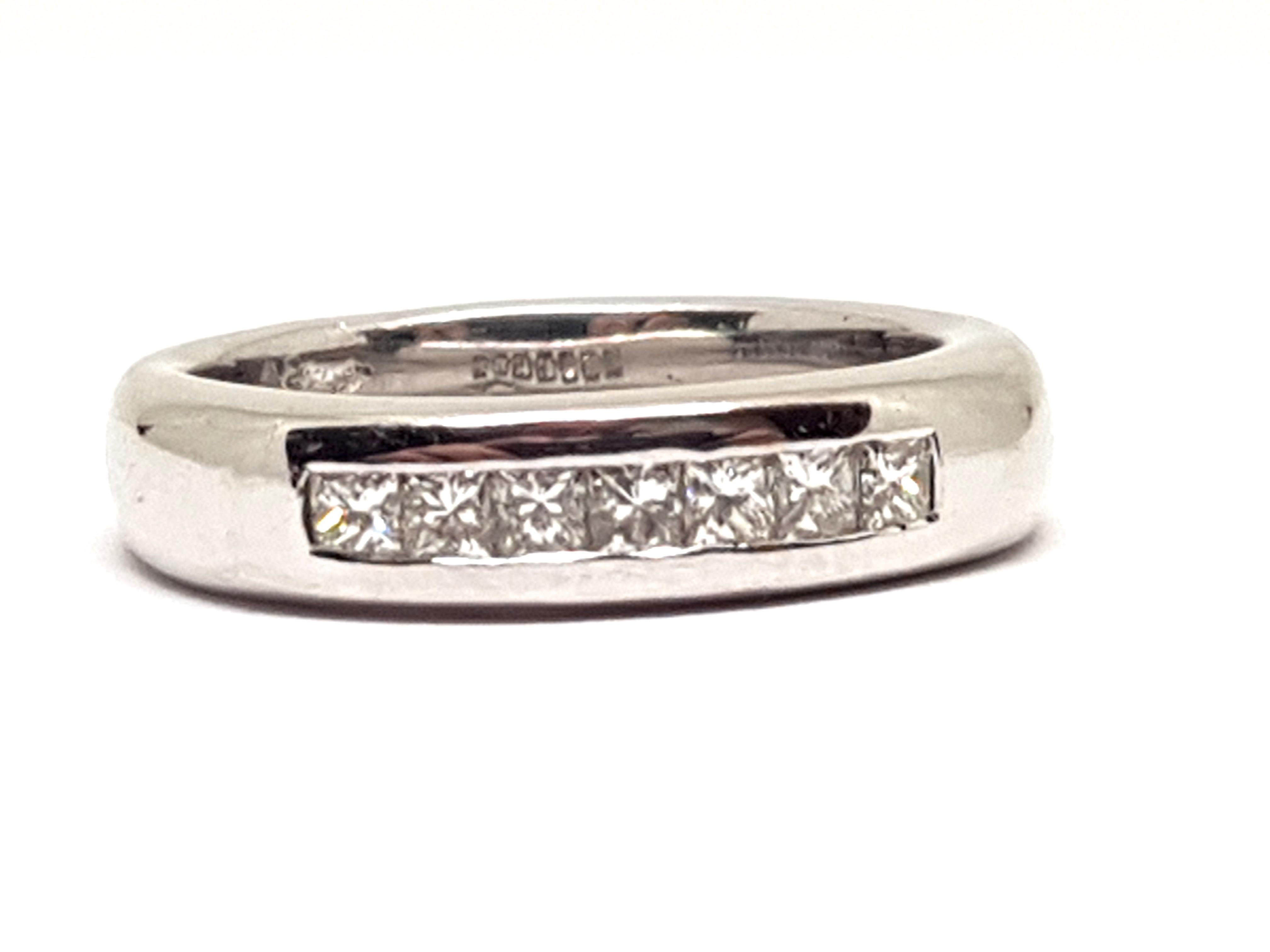 0.70 Carat White Gold Diamond Memory Eternity Ring For Sale 4