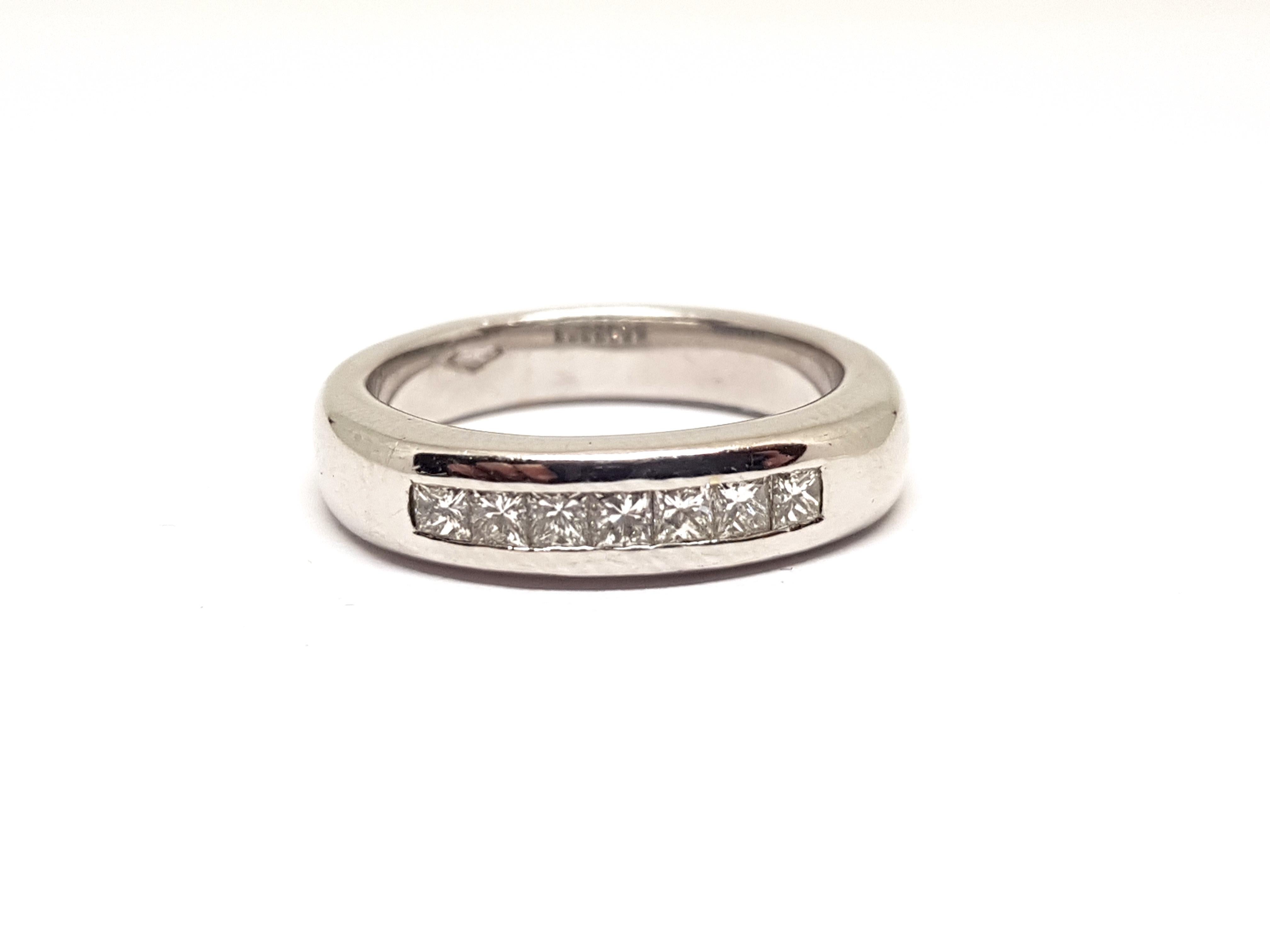 Contemporary 0.70 Carat White Gold Diamond Memory Eternity Ring For Sale