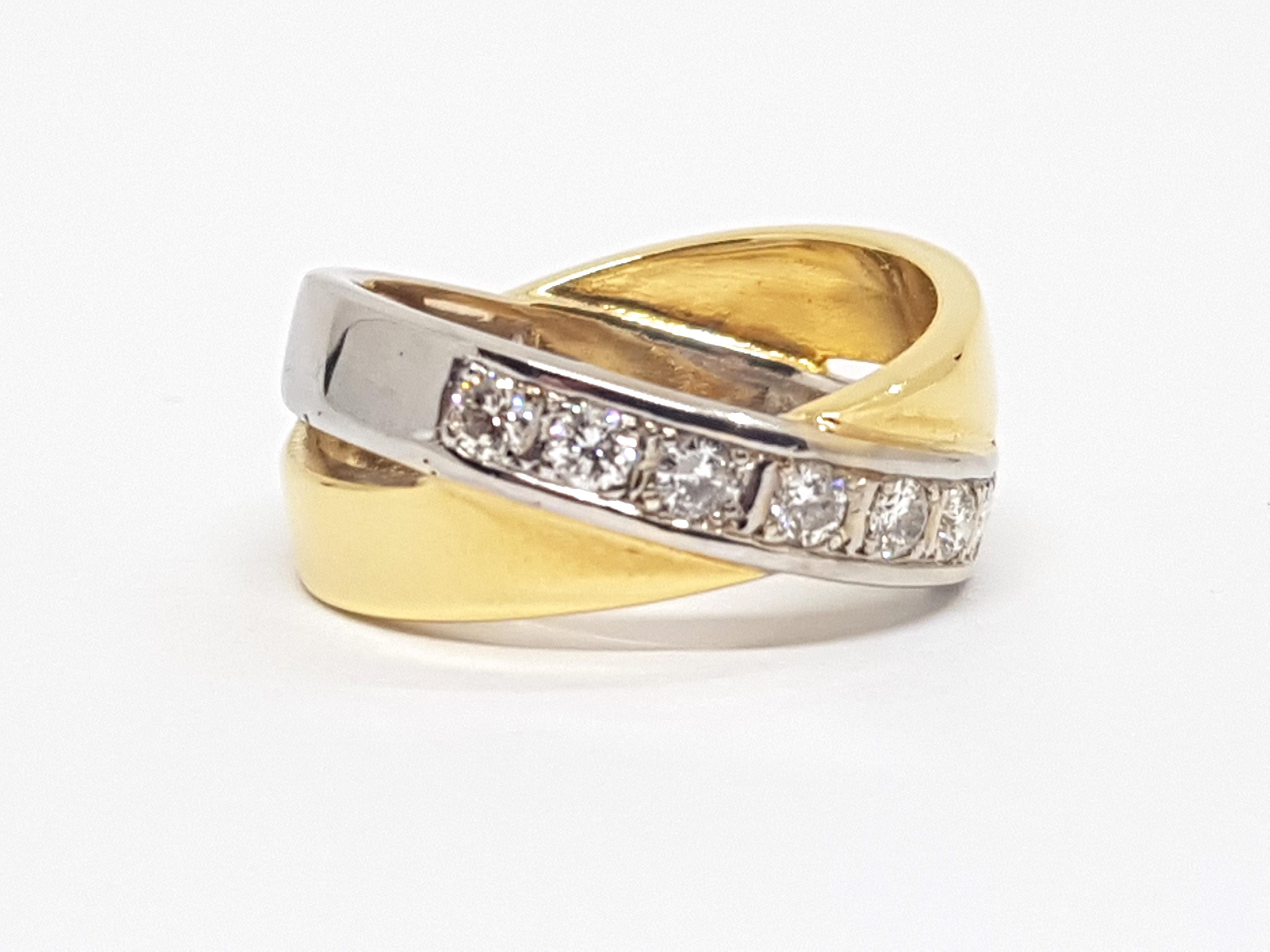 Round Cut 0.70 Carat Yellow White Gold Diamond Ring For Sale