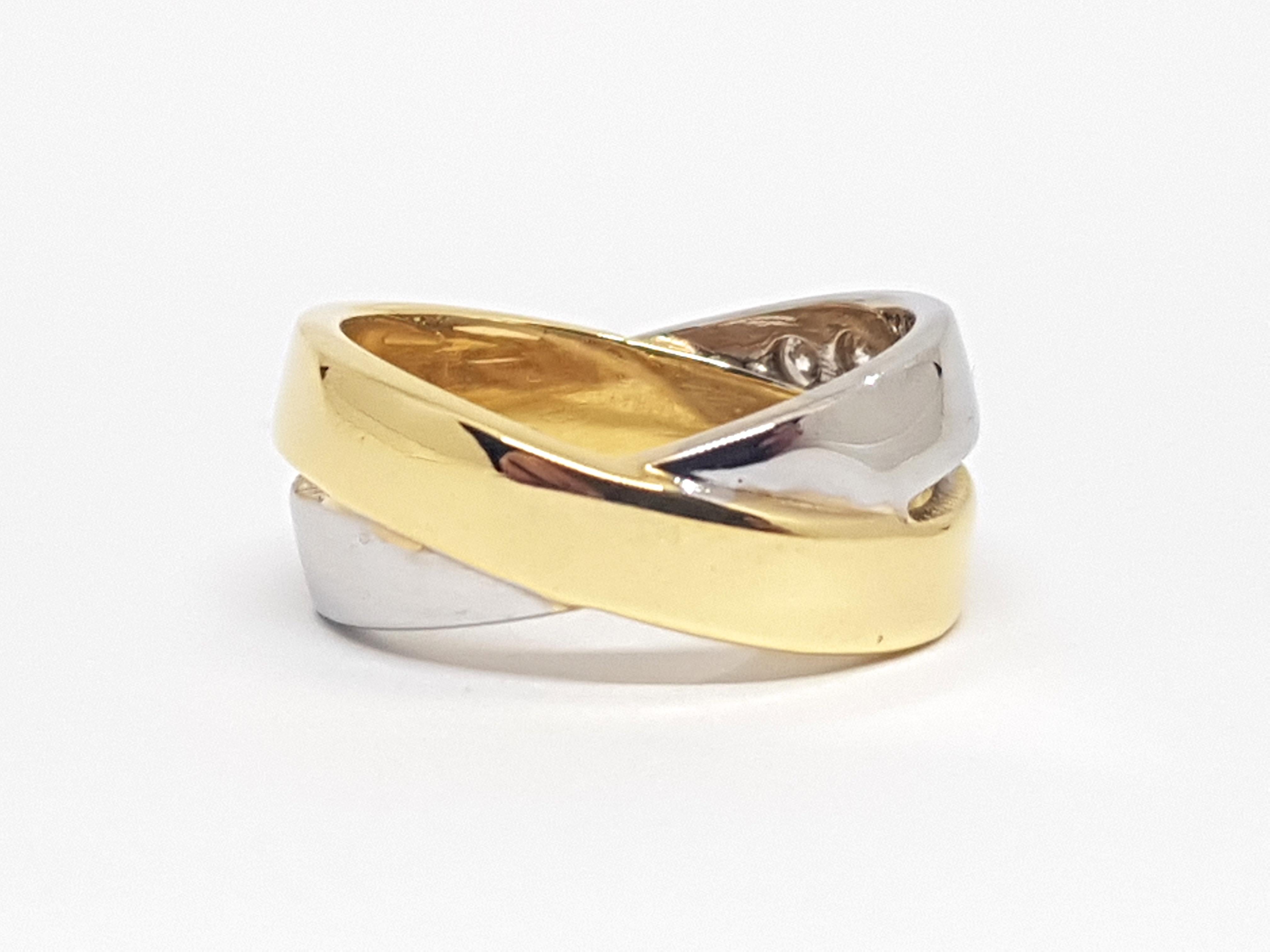 0.70 Carat Yellow White Gold Diamond Ring For Sale 1