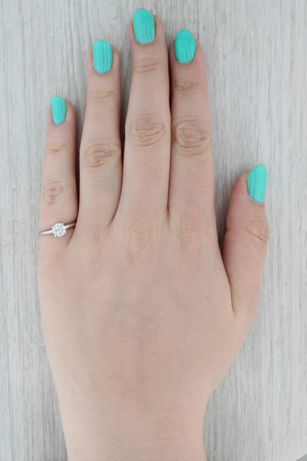 0.70ct Diamantring Platin Rund Solitär Verlobung Größe 6 im Angebot 5