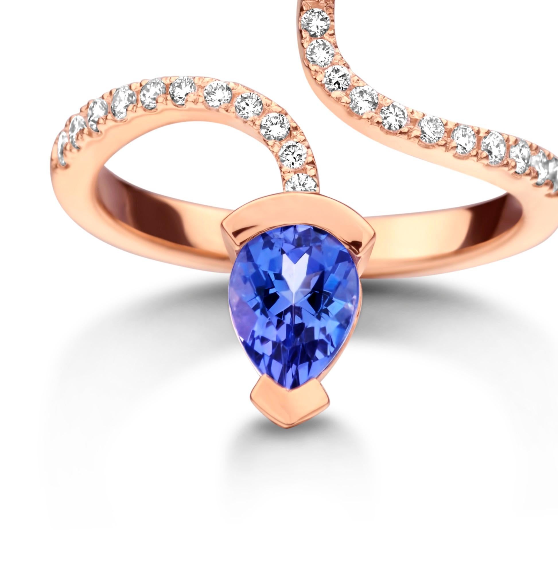 Contemporary 0.70Ct Mint Tourmaline And 0.78Ct Tanzanite 18K Rose Gold Diamond Cocktail Ring For Sale