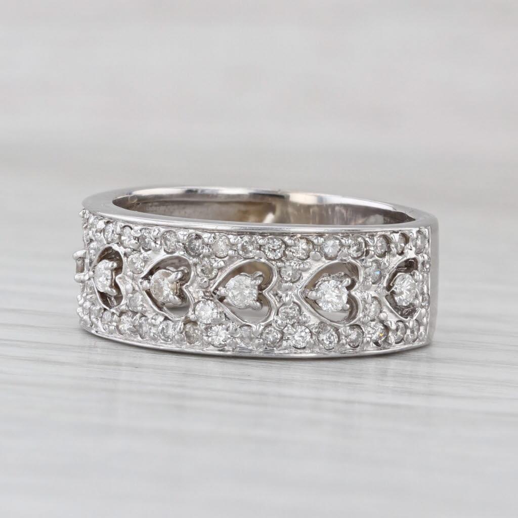 0.70ctw Diamond Heart Pattern Ring 14k White Gold Size 8.25 Anniversary Band en vente