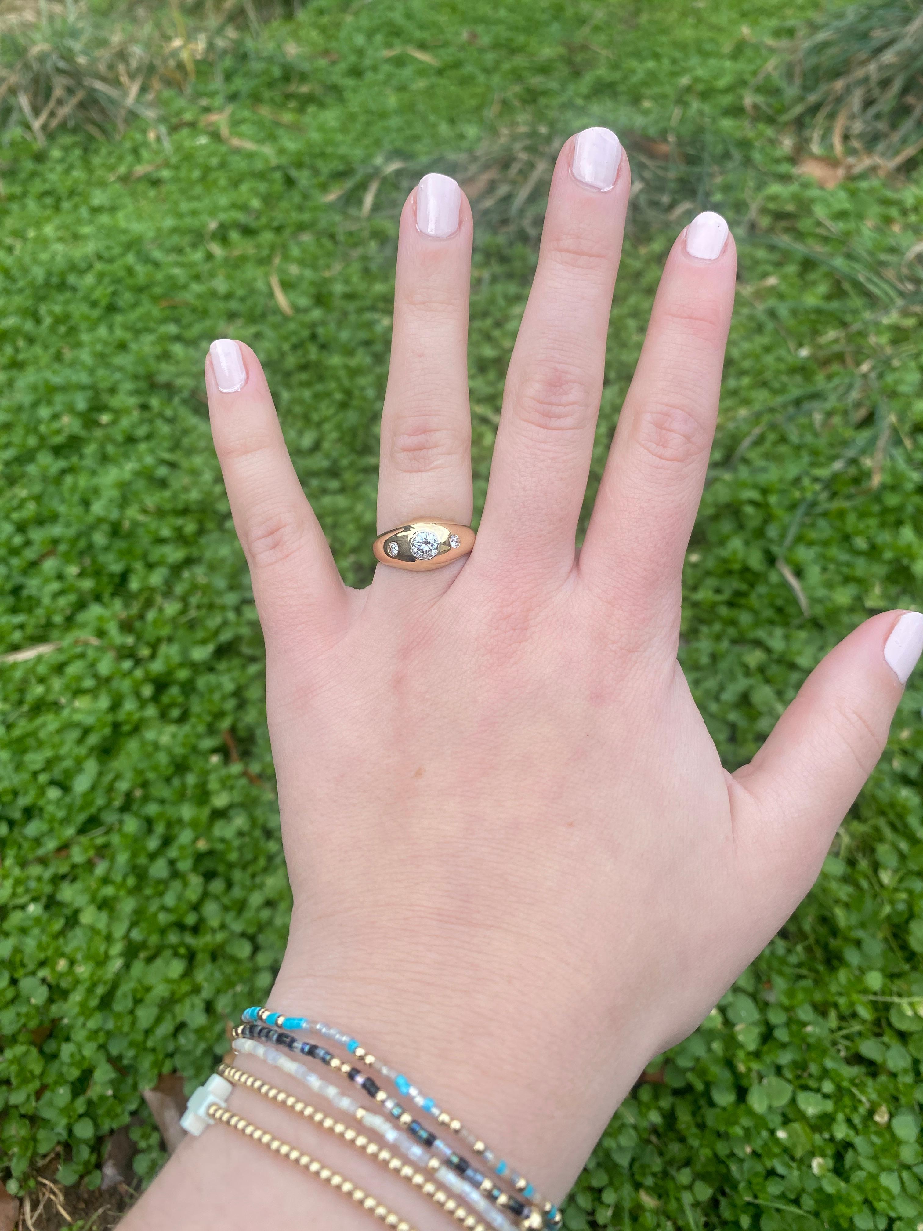 Bague de fiançailles en or jaune 14 carats sertie de 3 diamants de 0,70 ctw, taille 7 Unisexe en vente