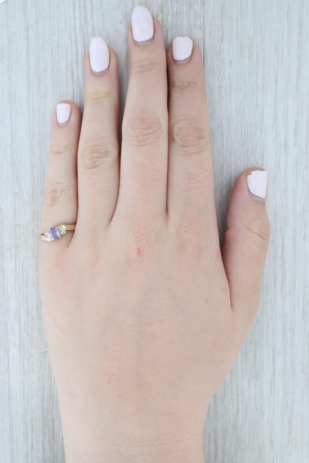 0.70ctw Oval Tanzanite Diamond Ring 14k Yellow Gold Size 7 For Sale 4