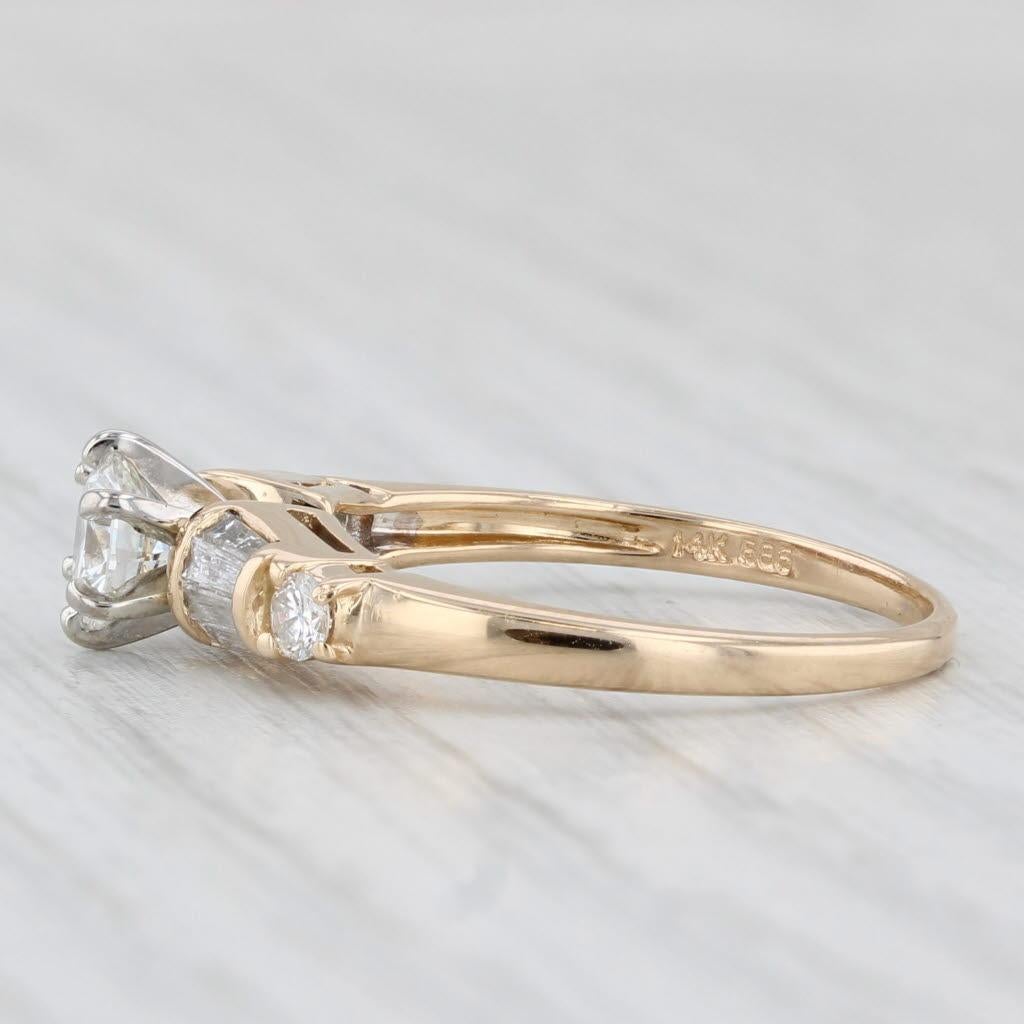 Informationen zu Edelsteinen:
- Natürlicher Diamant -
Karat - 0,50ct 
Schliff - Rundbrillant
Farbe - G - H
Klarheit - VS2

- Natürliche Diamanten -
Karat gesamt - 0,12ctw
Schnitt - Baguette
Farbe - F - G
Klarheit - VS2 - I1
Bitte beachten Sie, dass