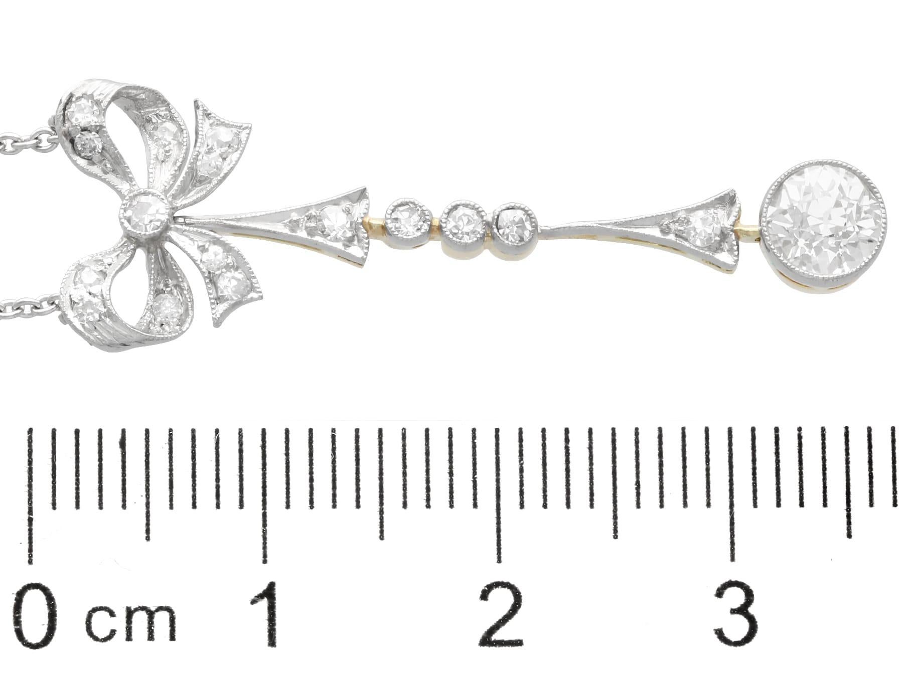 Pendentif ancien en or jaune 14 carats avec diamants de 0,71 carat, c. 1910 Unisexe en vente