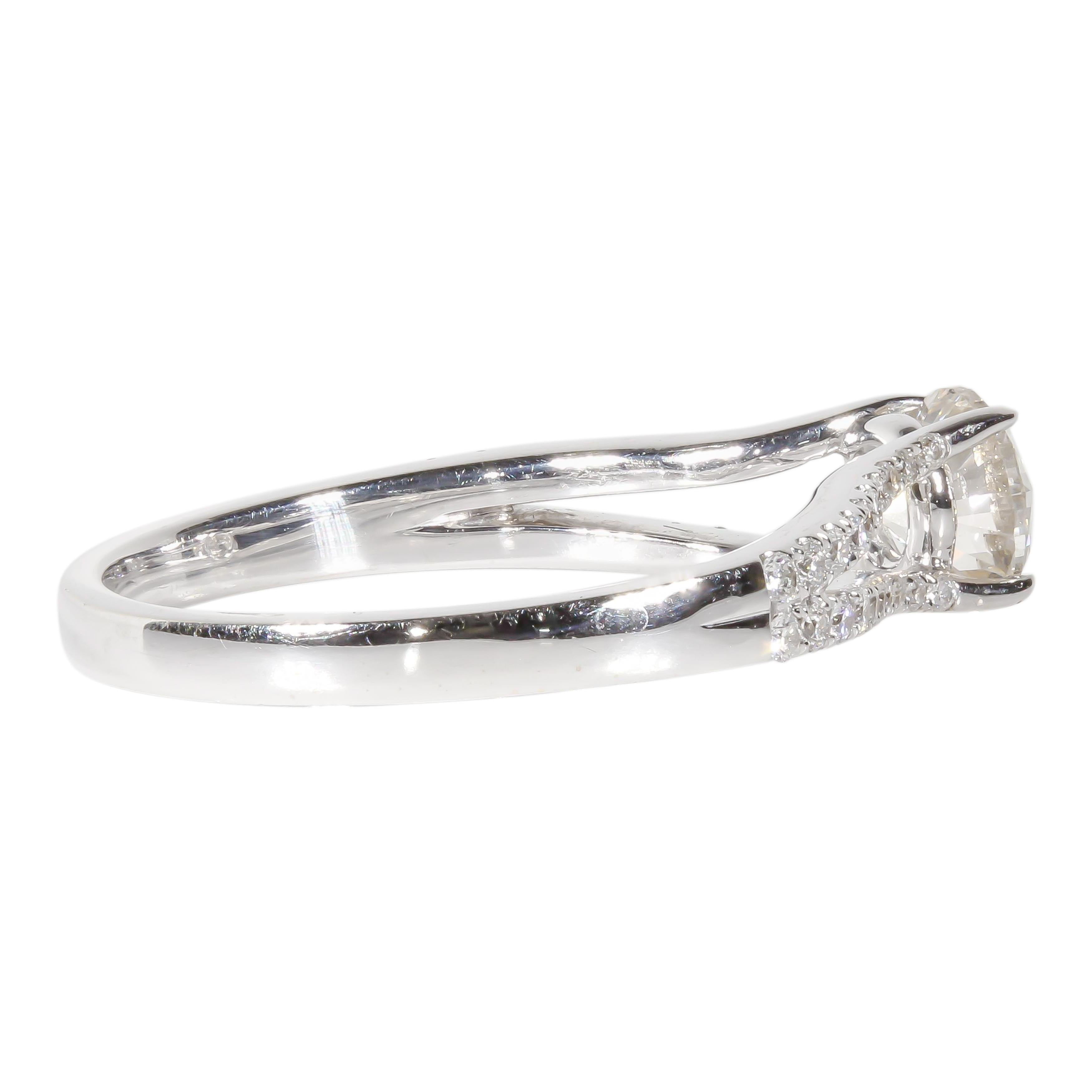 Round Cut 0.71 Carat Diamond Engagement Ring