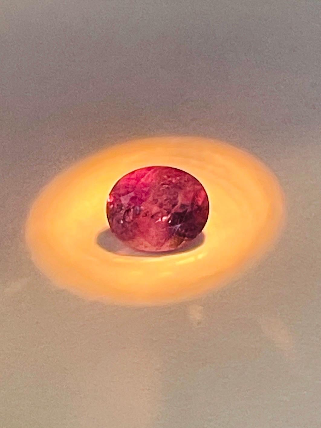 0.71 Ct Rare Russia Alexandrite change to red color from green semi Transparent im Angebot 8