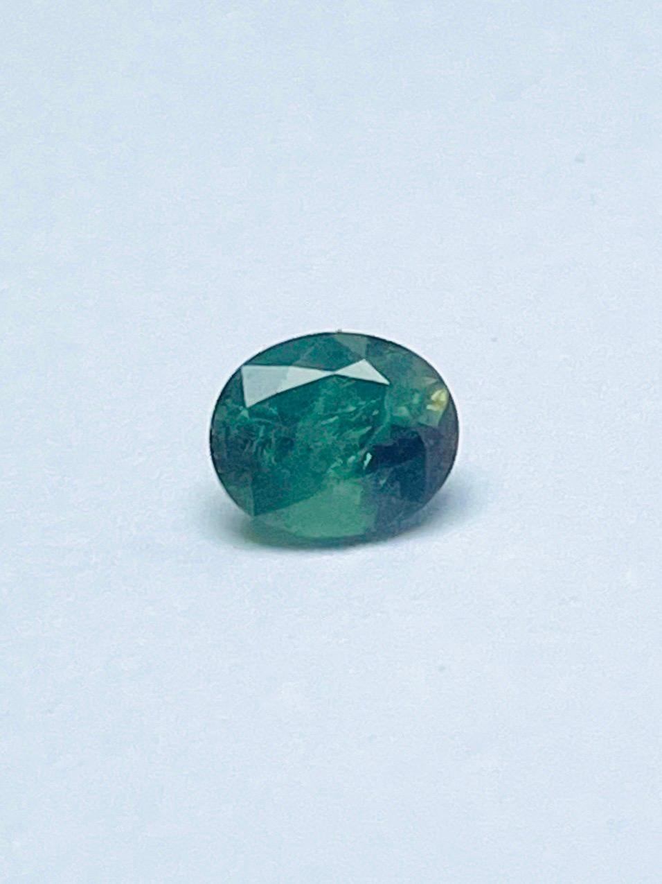 0.71 Ct Rare Russia Alexandrite change to red color from green semi Transparent im Angebot 4