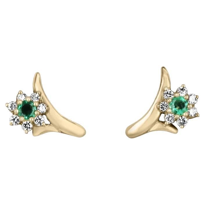 Pendientes florales de esmeralda colombiana redonda natural de 0,71 qt 18 quilates y diamantes