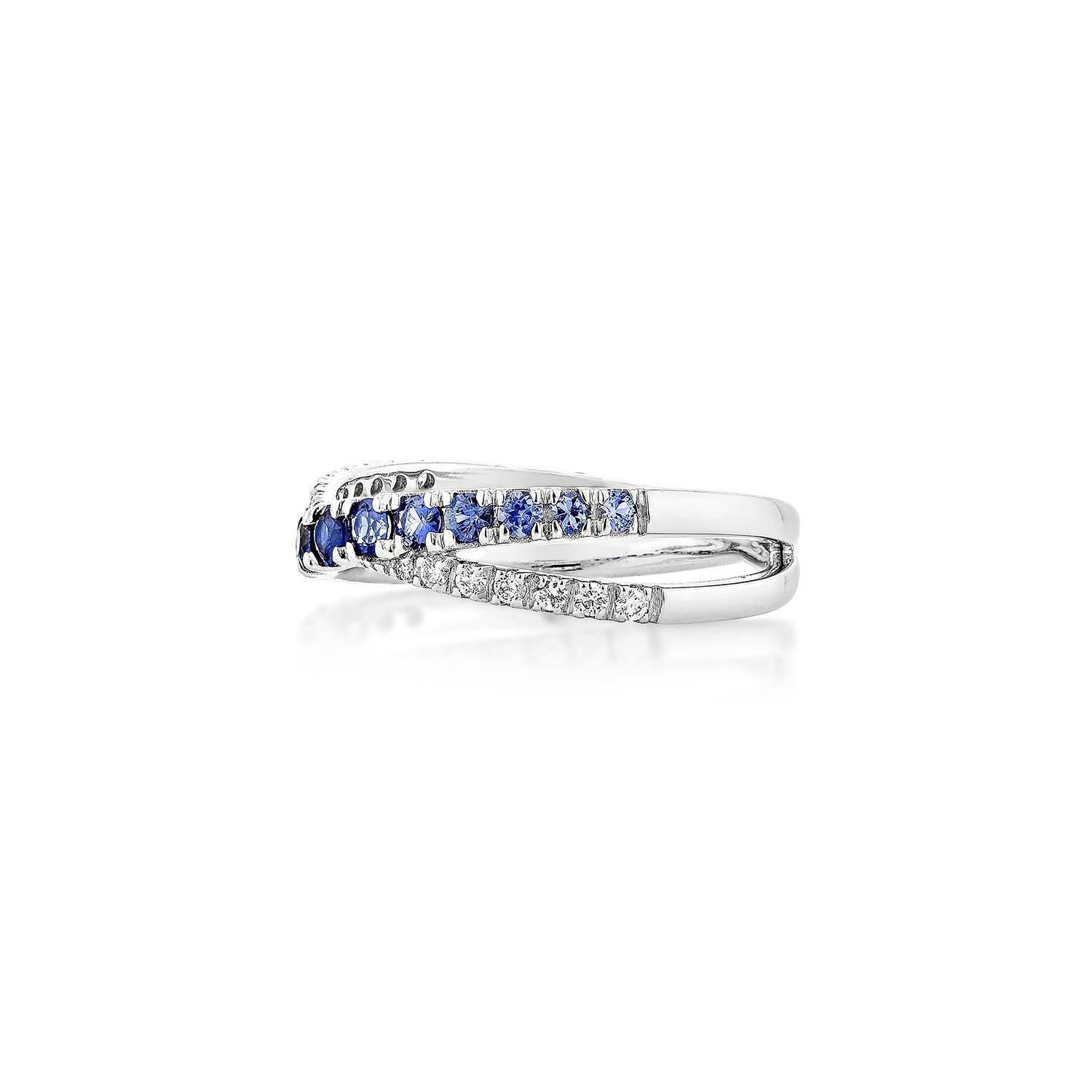 0,72 Karat blauer Saphir Stapelbarer Ring aus 14 Karat Weißgold mit Diamant.   (Rundschliff) im Angebot