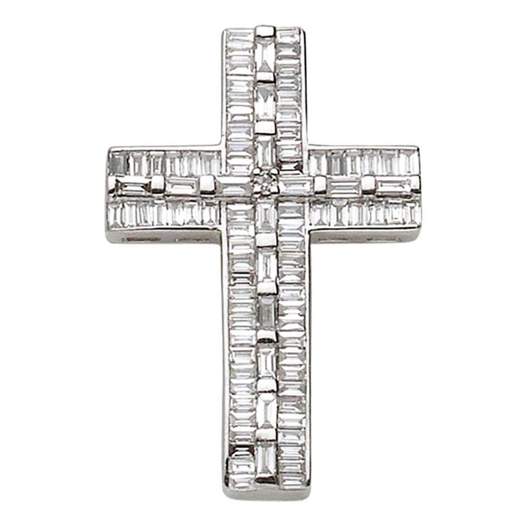 0.72 Carat Diamond Cross Pendant For Sale