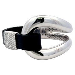 0,72 Karat Runder Brillant I VS2 Diamant 18 Karat Weißgold Manschettenarmband