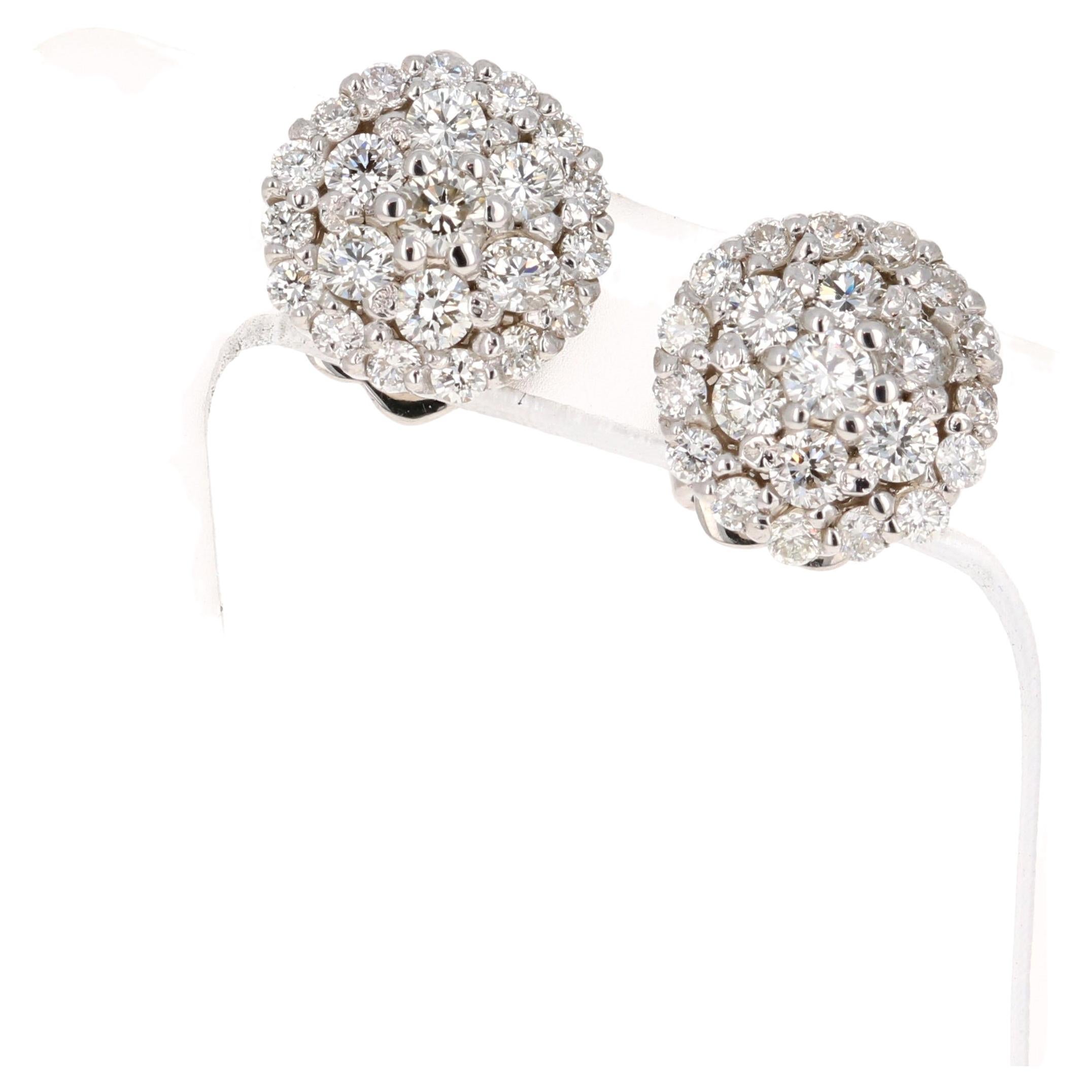 Boucles d'oreilles en or blanc avec diamants ronds de 0,72 carat