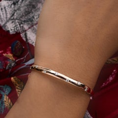 0.72 Carat SI/H Round Cut Diamond Burnish Set Bangle Bracelet 18 Karat Rose Gold
