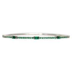 0.72 Ct Emerald Bangle
