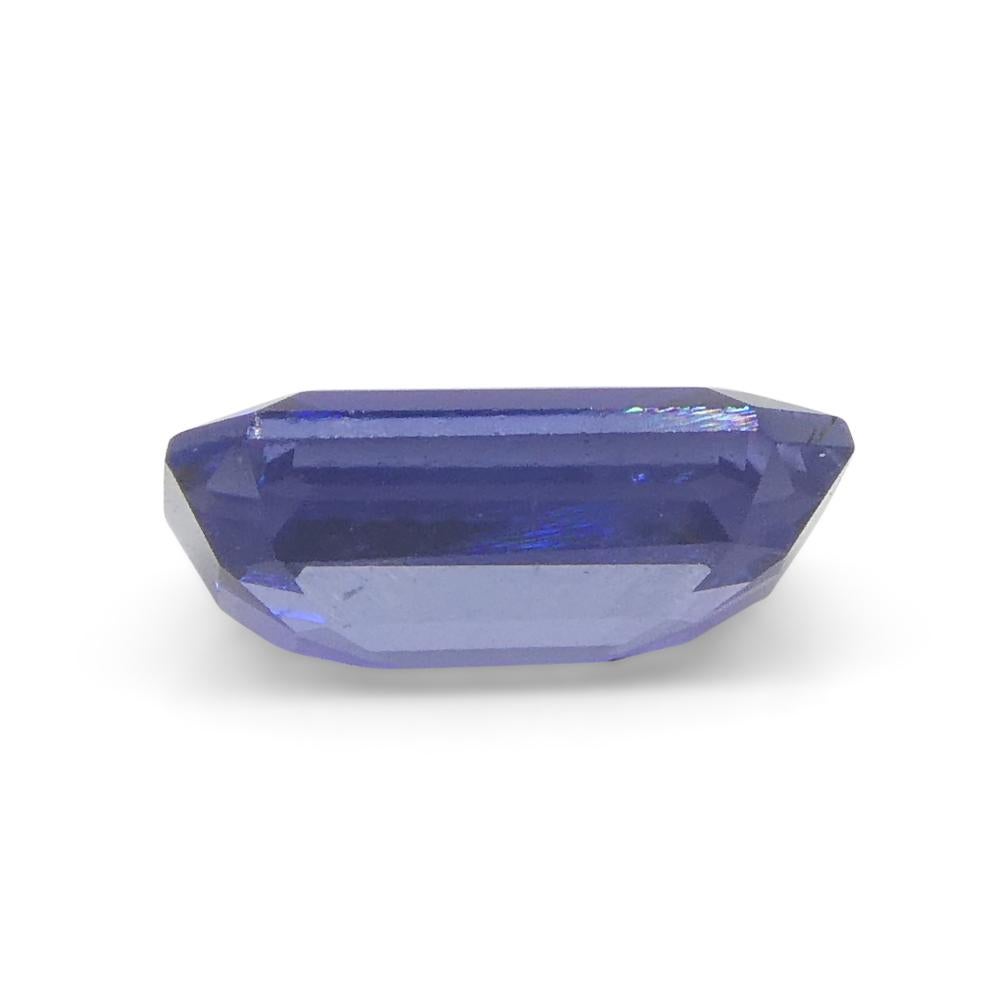 Saphir bleu taille émeraude de 0.72 carat provenant d'Afrique de l'Est, non chauffé en vente 3
